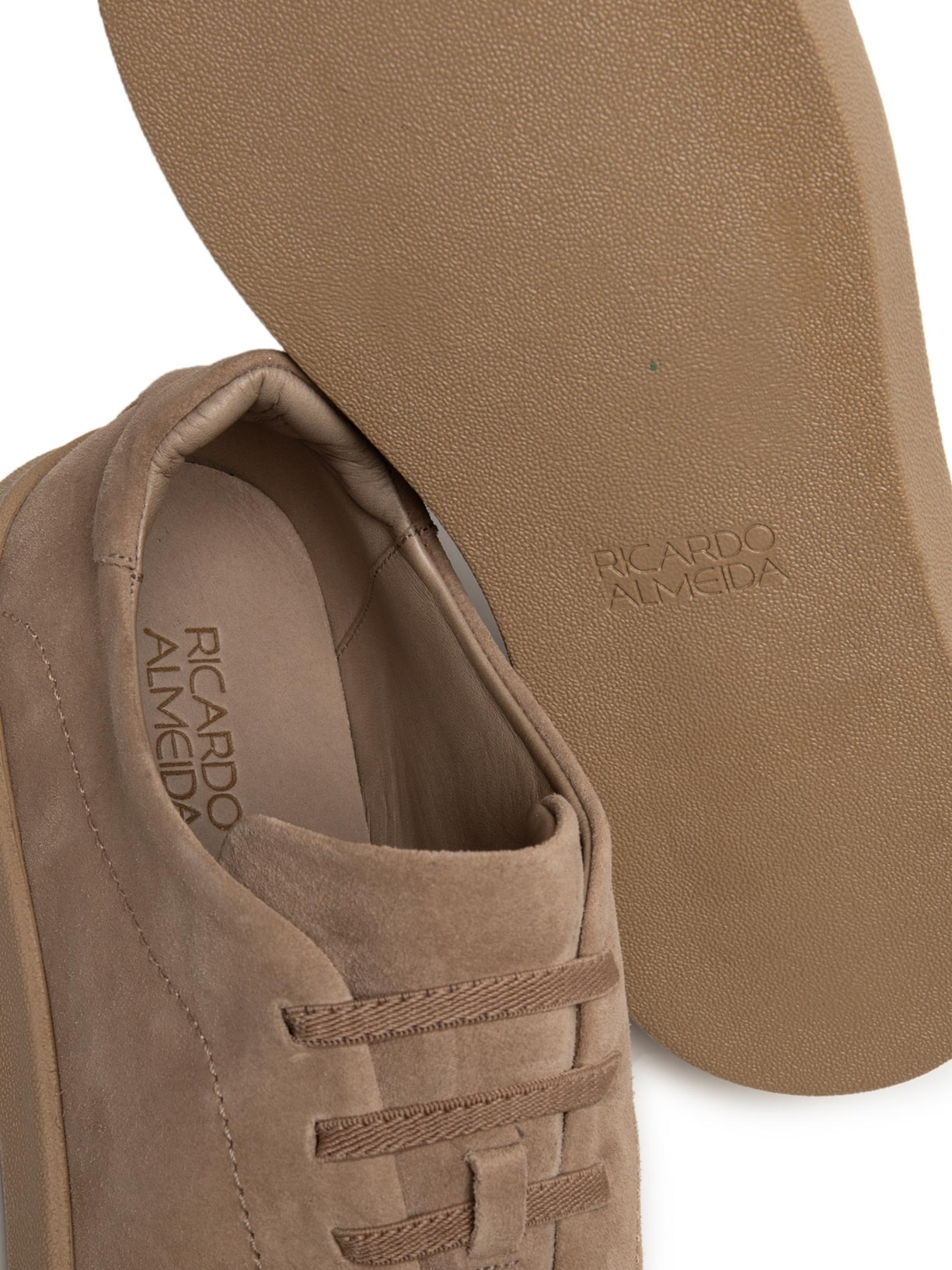 Tênis Masculino Costura Lateral Vinco Bege Ricardo Almeida