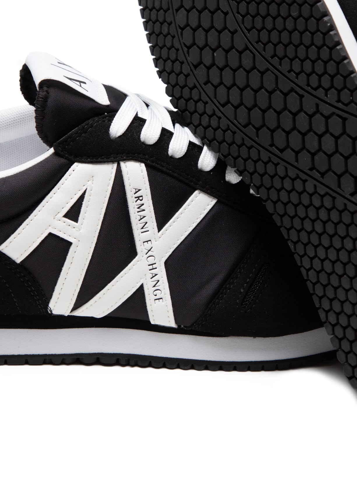 Tênis Masculino de Couro Logo Lateral Preto Armani Exchange