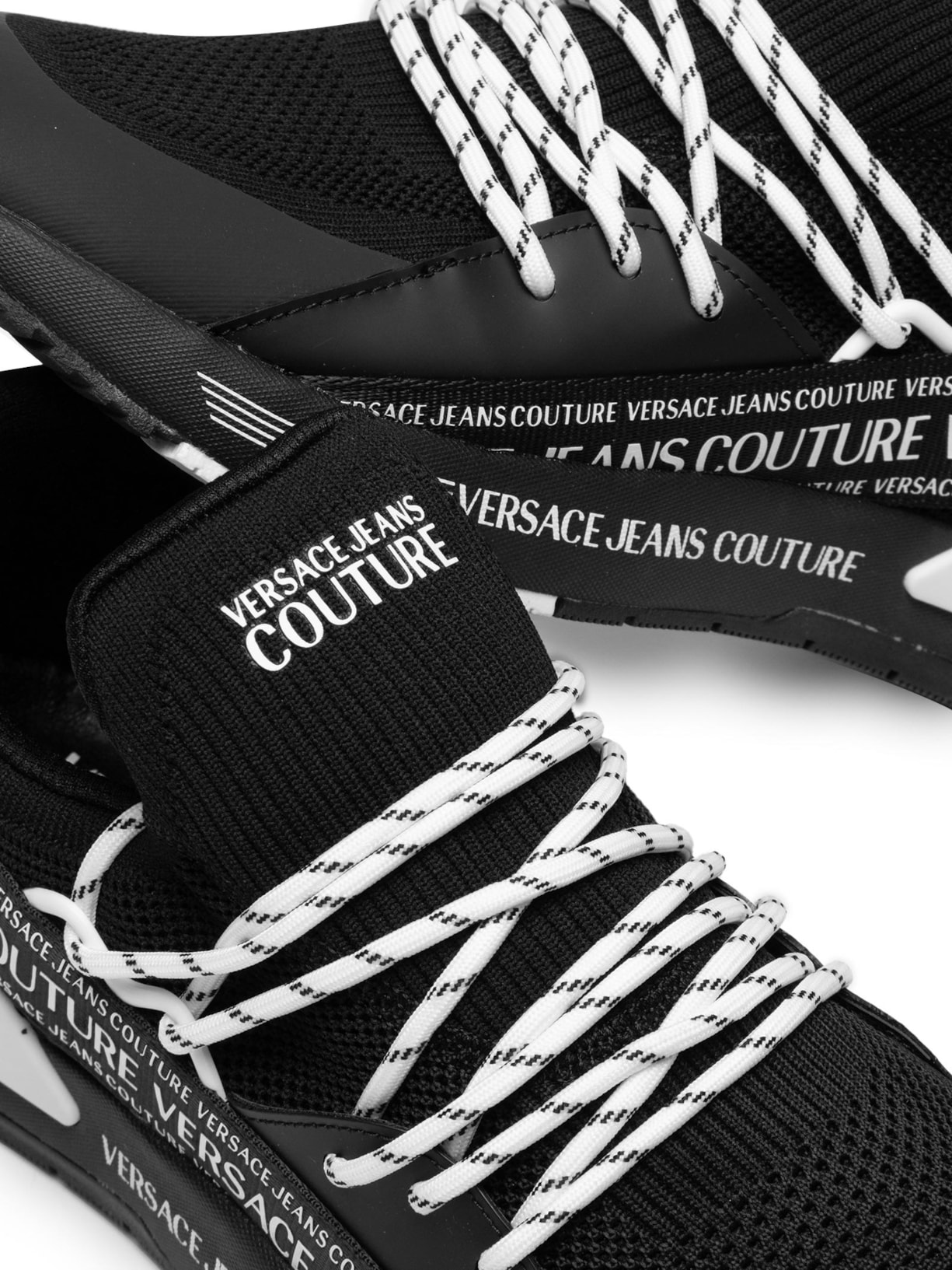 Tênis Masculino Dynamic SA3 Com Recortes Preto Versace Jeans Couture