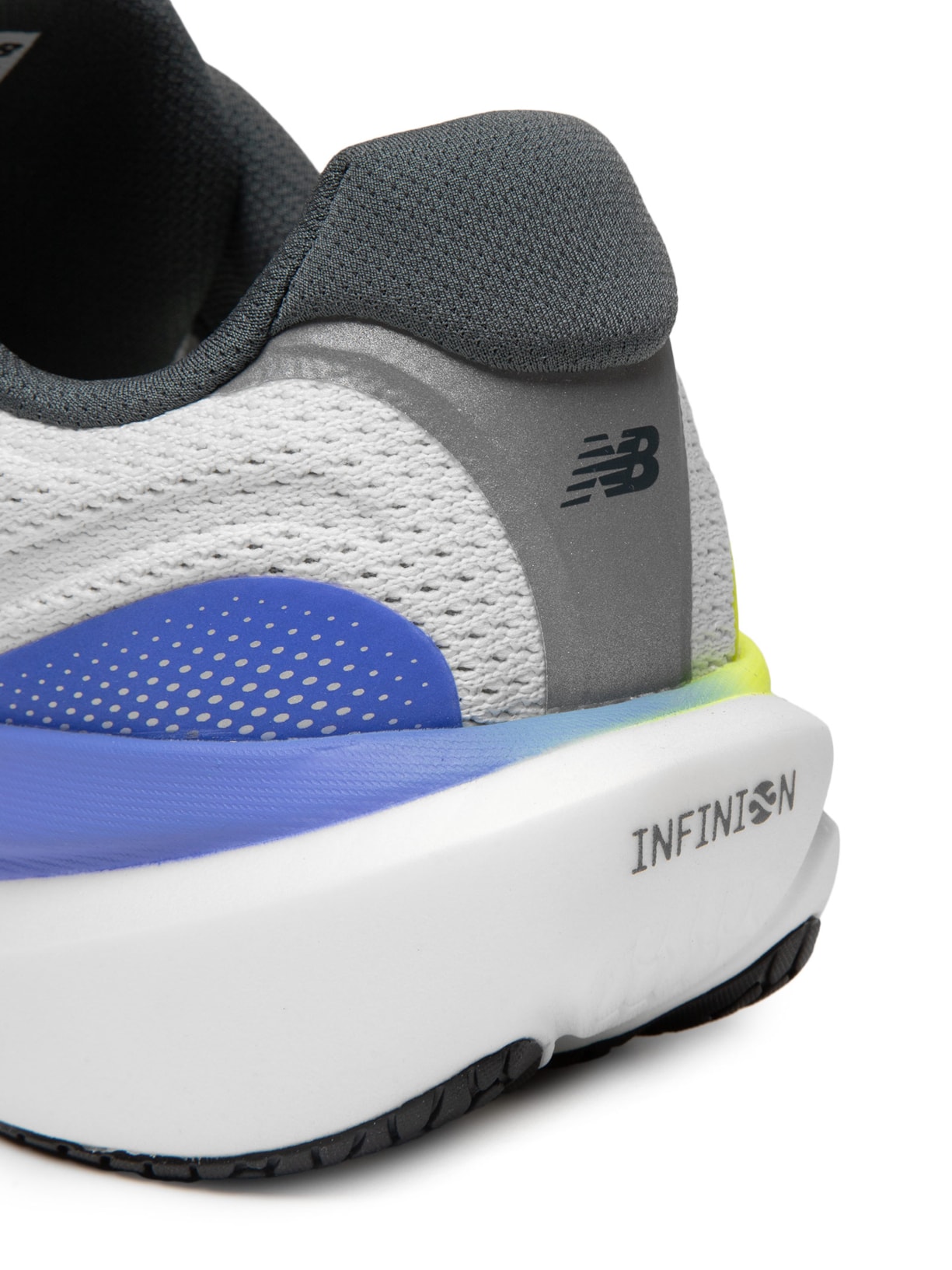 Tênis Masculino Fresh Fam X 1080 V15 Branco New Balance