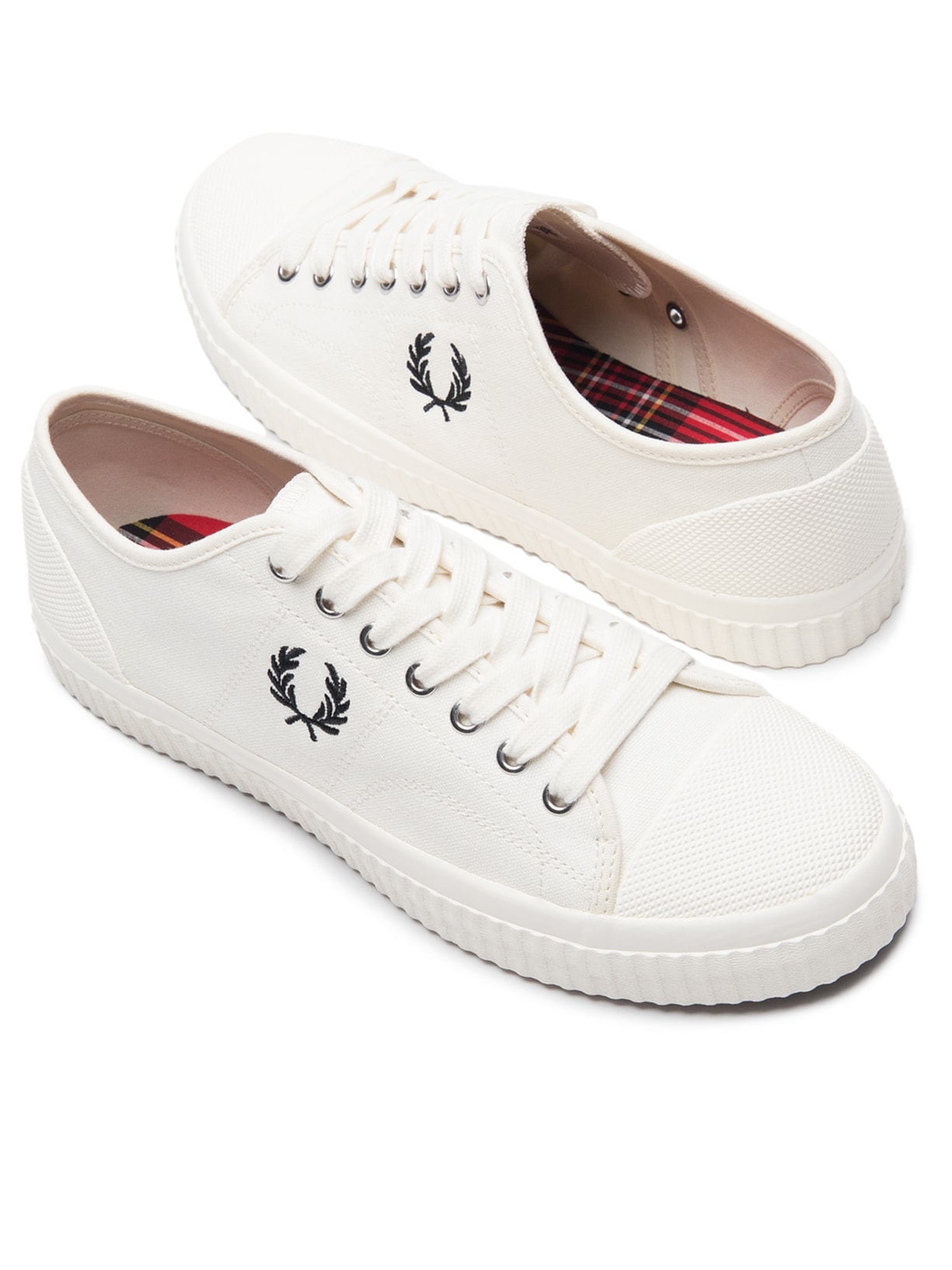 Tênis Masculino Hughes Low Canvas Off White Fred Perry