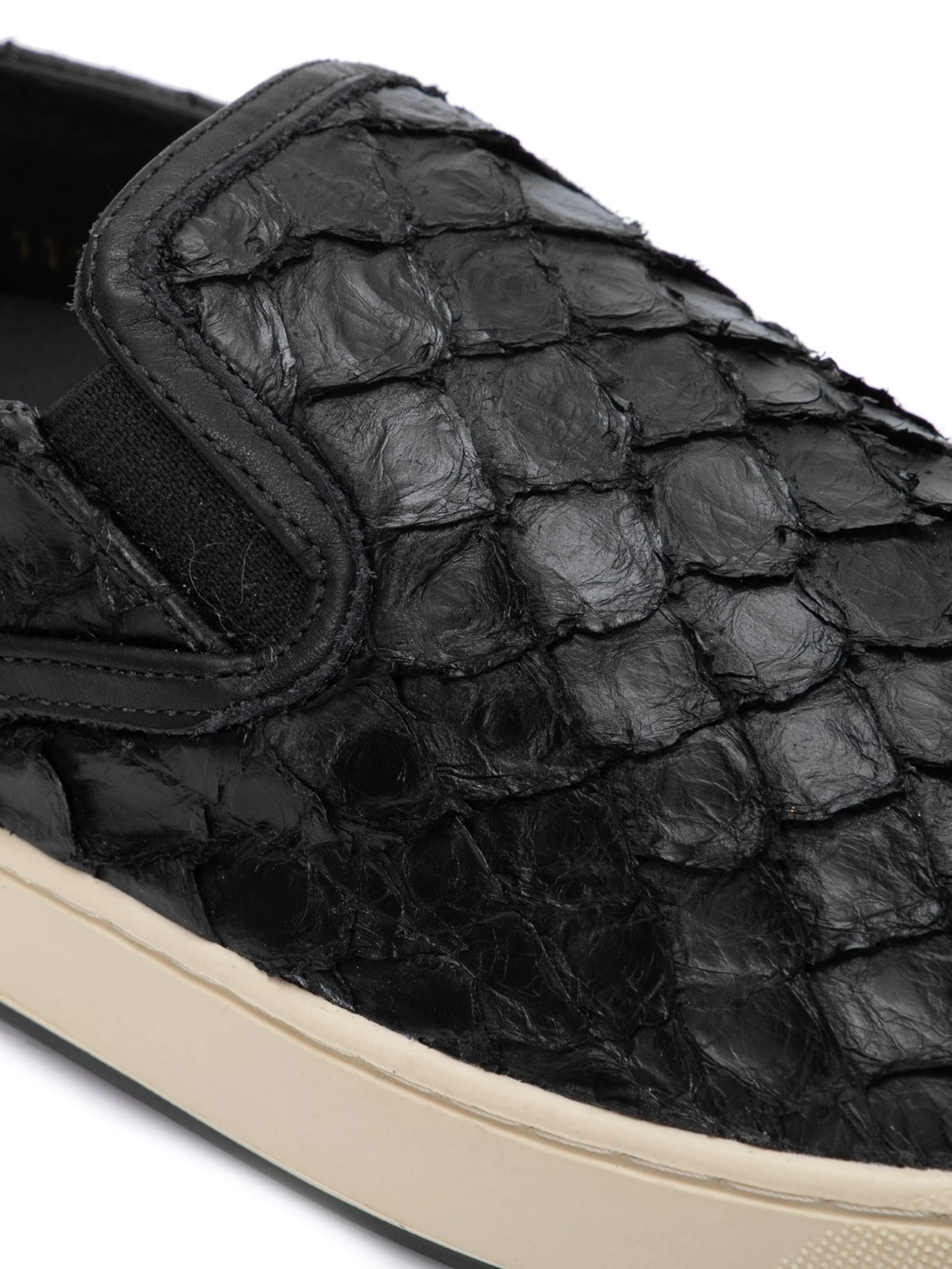 Tênis Masculino Iate Bossanova Preto Osklen