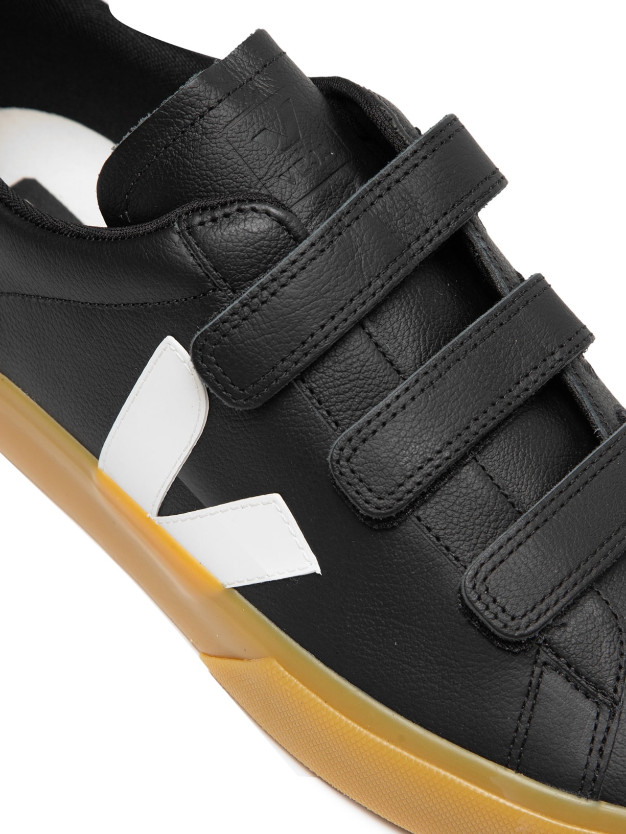 Tênis Masculino Recife Chromefree Leath Preto Veja