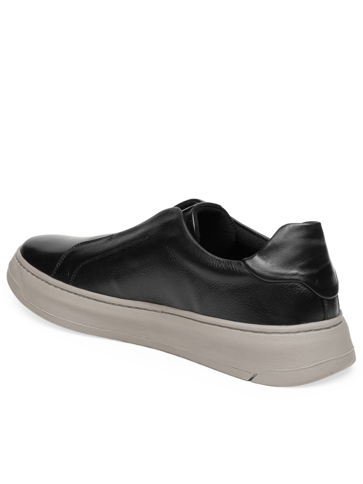Tênis Masculino Slip On em Couro Preto Basiq Men