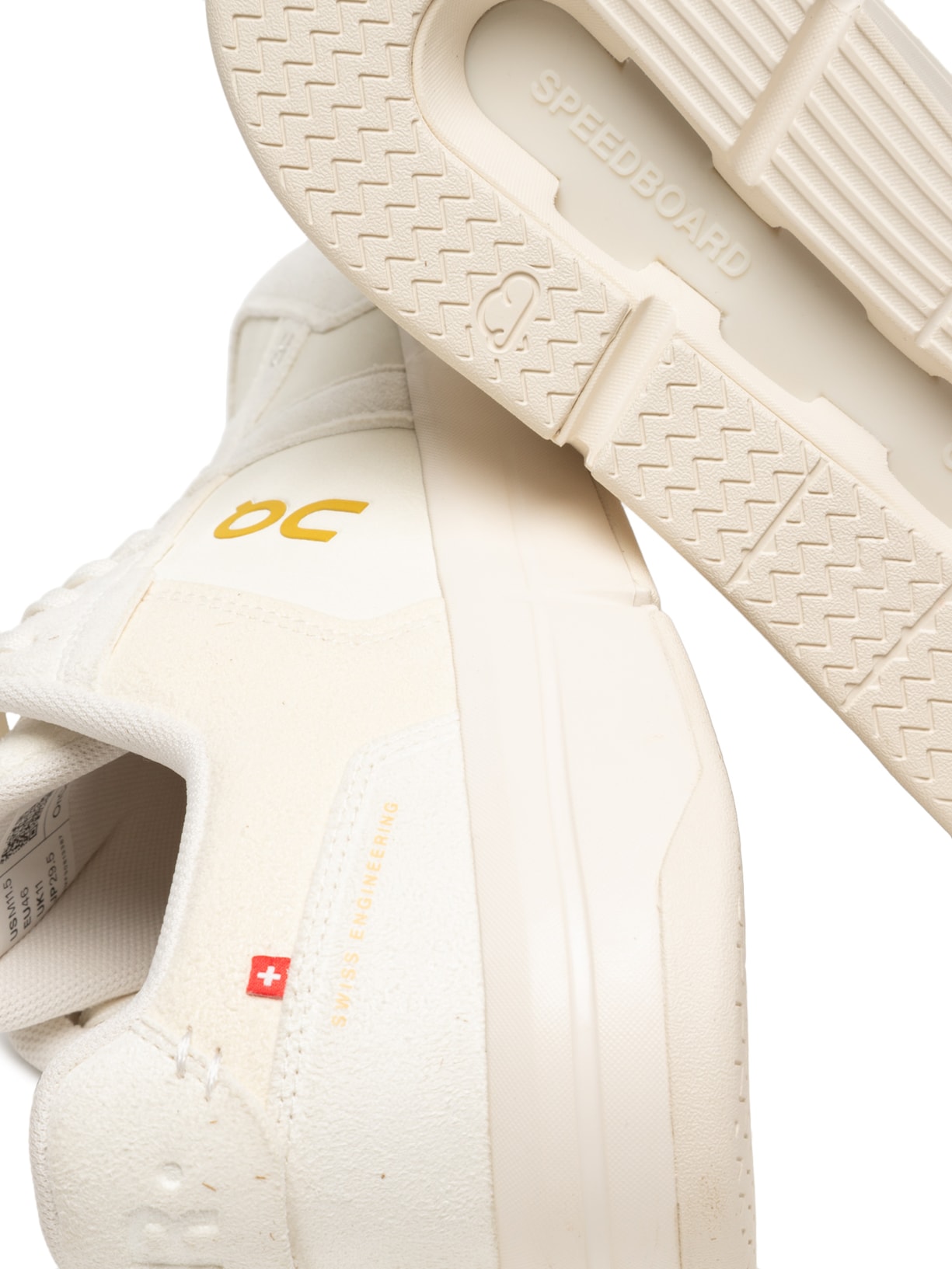 Tênis Masculino The Roger Clubhouse Ace Off White On Running