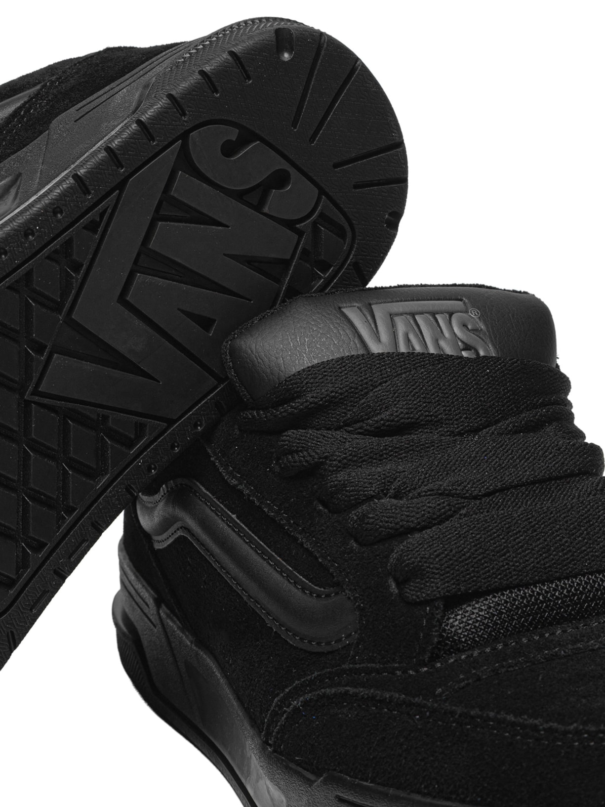 Tênis Masculino UA Hylane Preto Vans