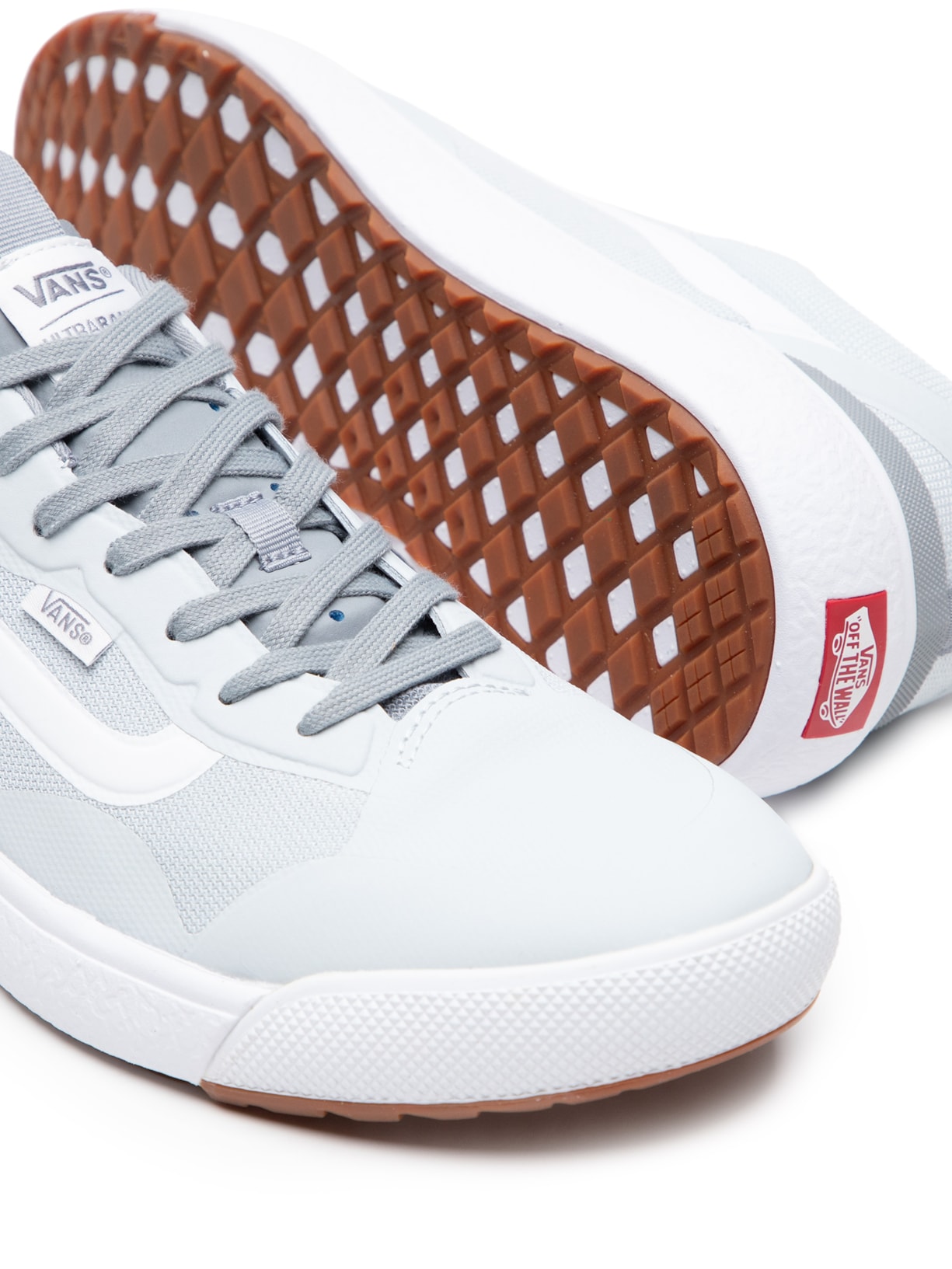 Tênis Masculino Ua Ultrarange Exo Cinza Vans