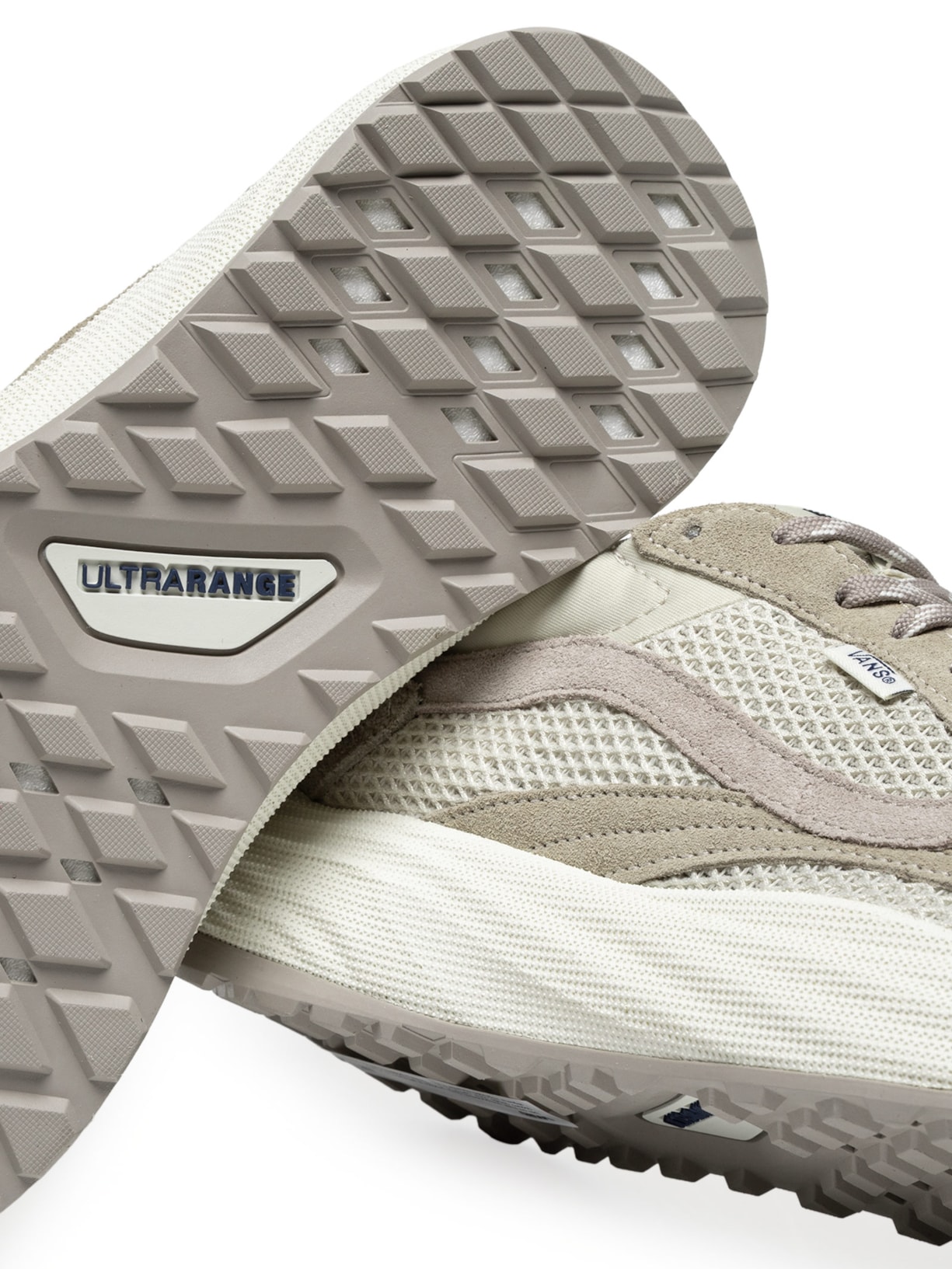 Tênis Masculino UA Ultrarange Neo 2.0 – Bege Vans