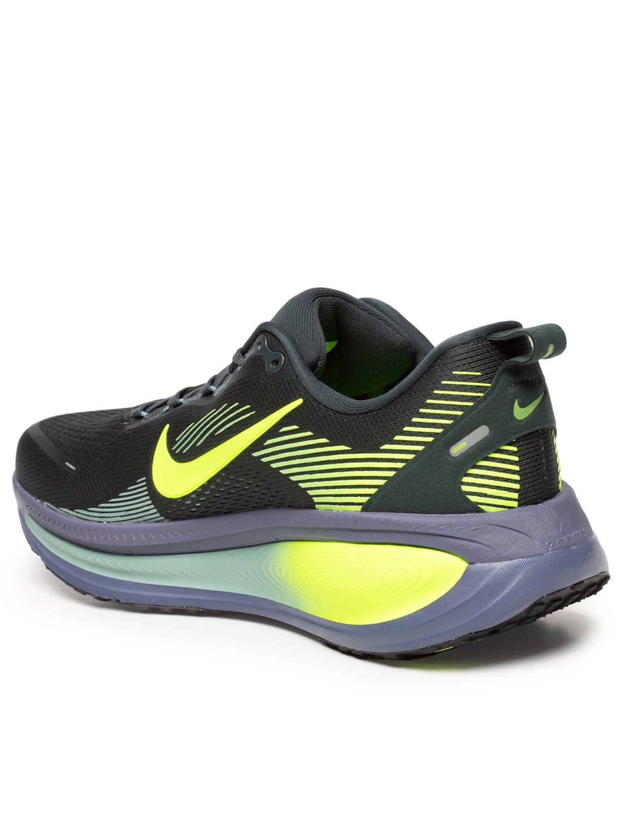 Tênis Masculino Vomero 18 Preto Nike