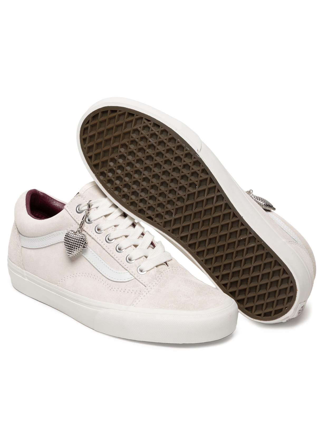 Tênis UA Old Skool Feminino – Off White Vans