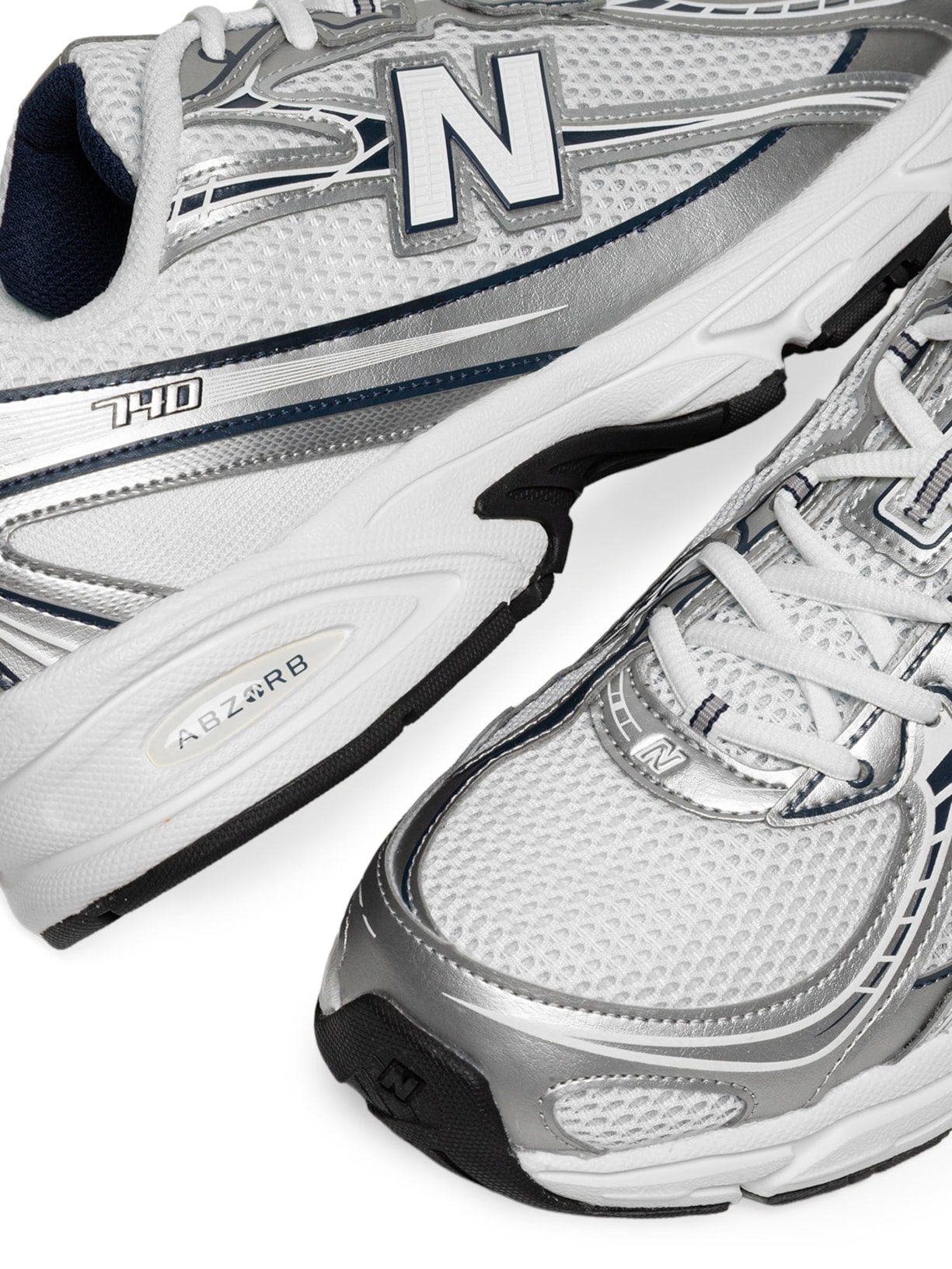 Tênis Unissex 740 Branco New Balance