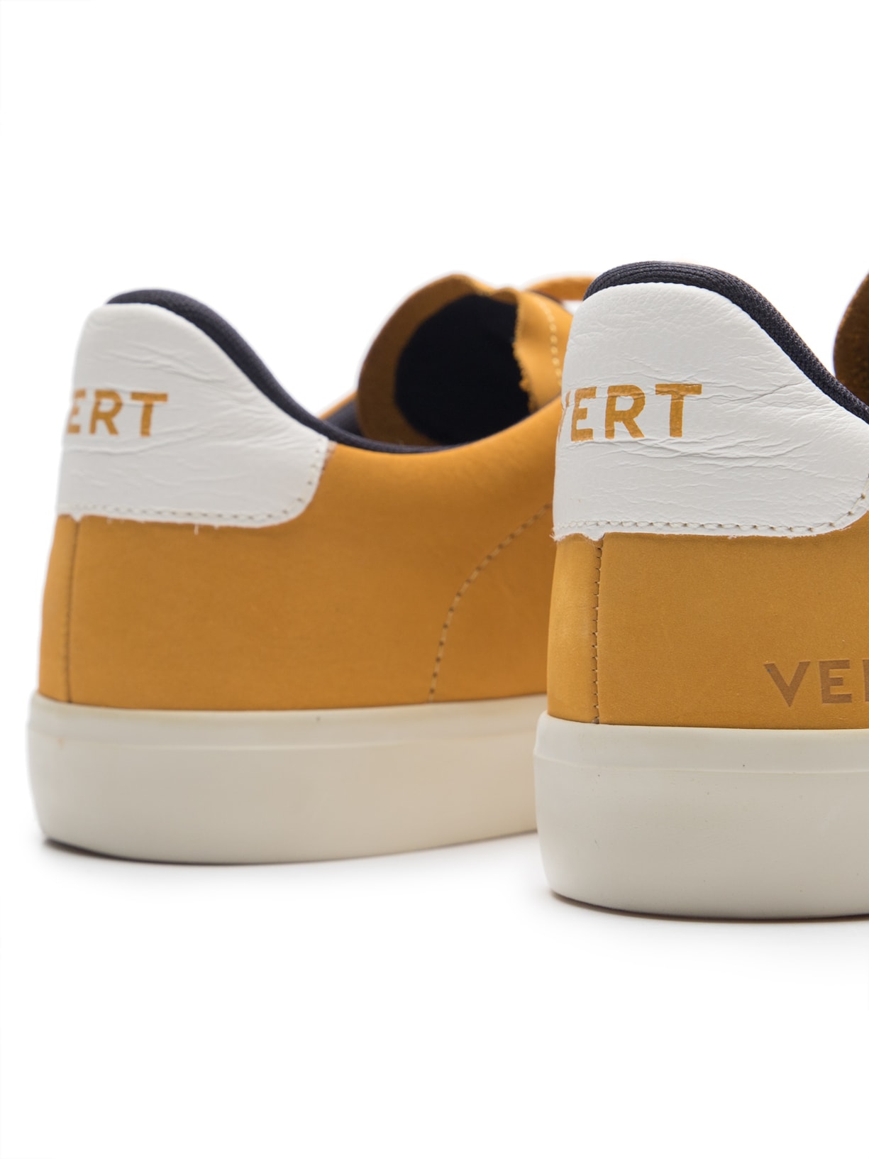 Tênis Unissex Campo Amarelo Vert Shoes