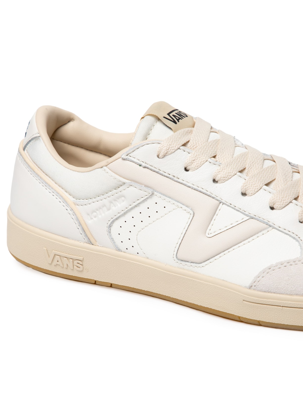 Tênis Unissex Ua Lowland Cc Jmp R Off White Vans