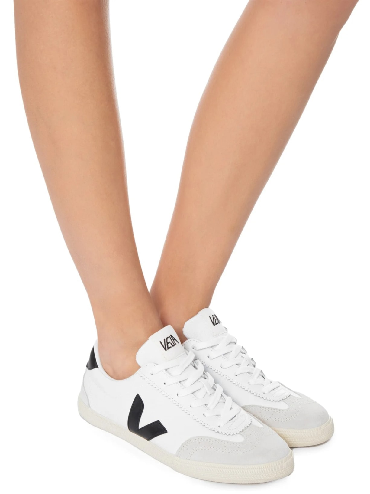 Tênis Unissex Volley Canvas Branco Veja