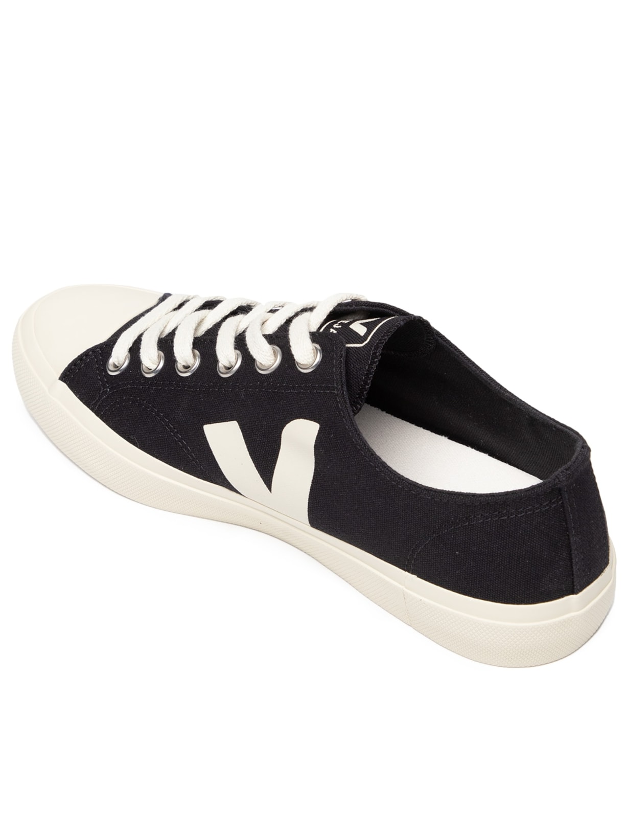 Tênis Unissex Wata II Low Canvas Black PIerre Preto Veja