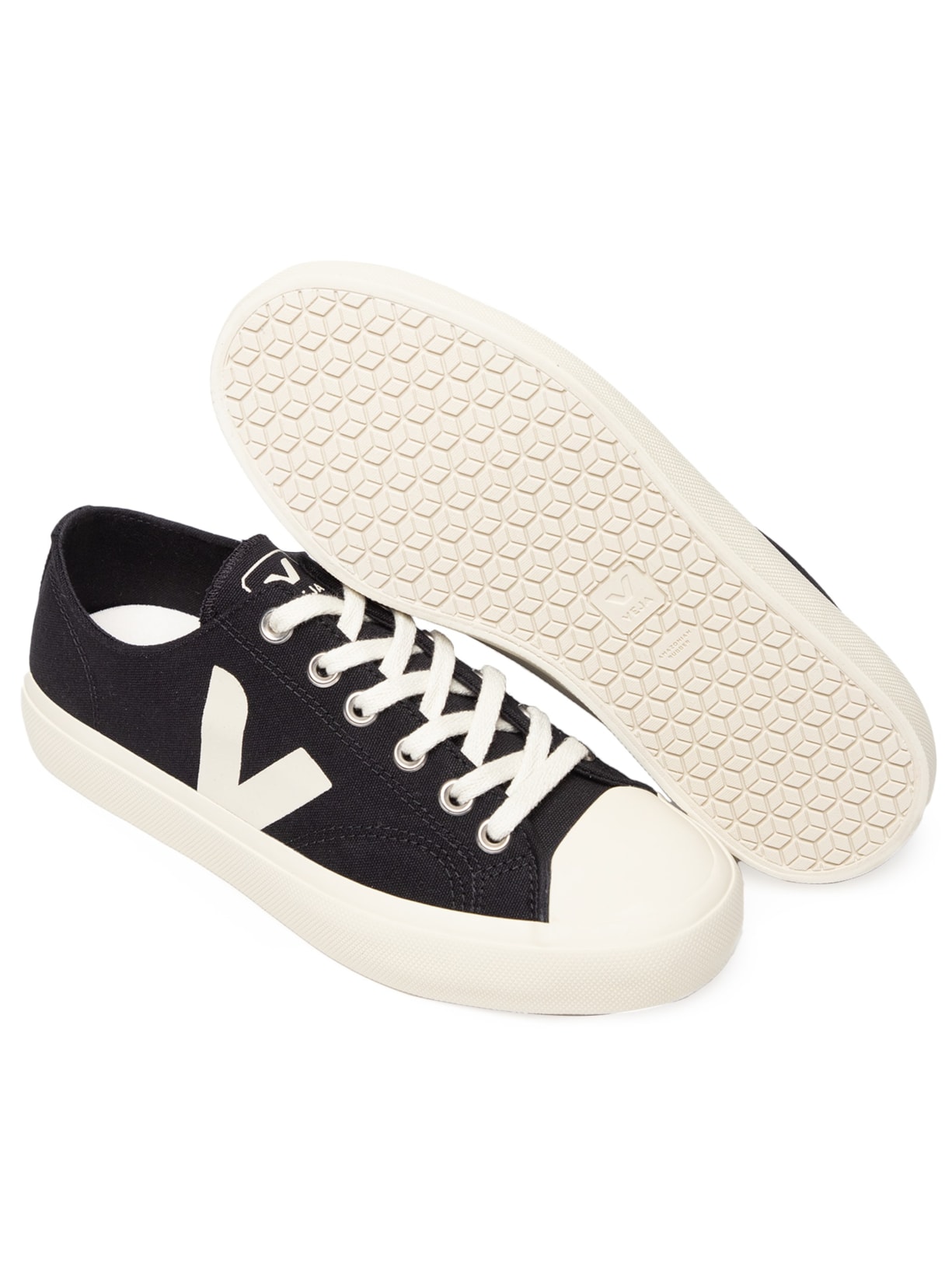 Tênis Unissex Wata II Low Canvas Black PIerre Preto Veja