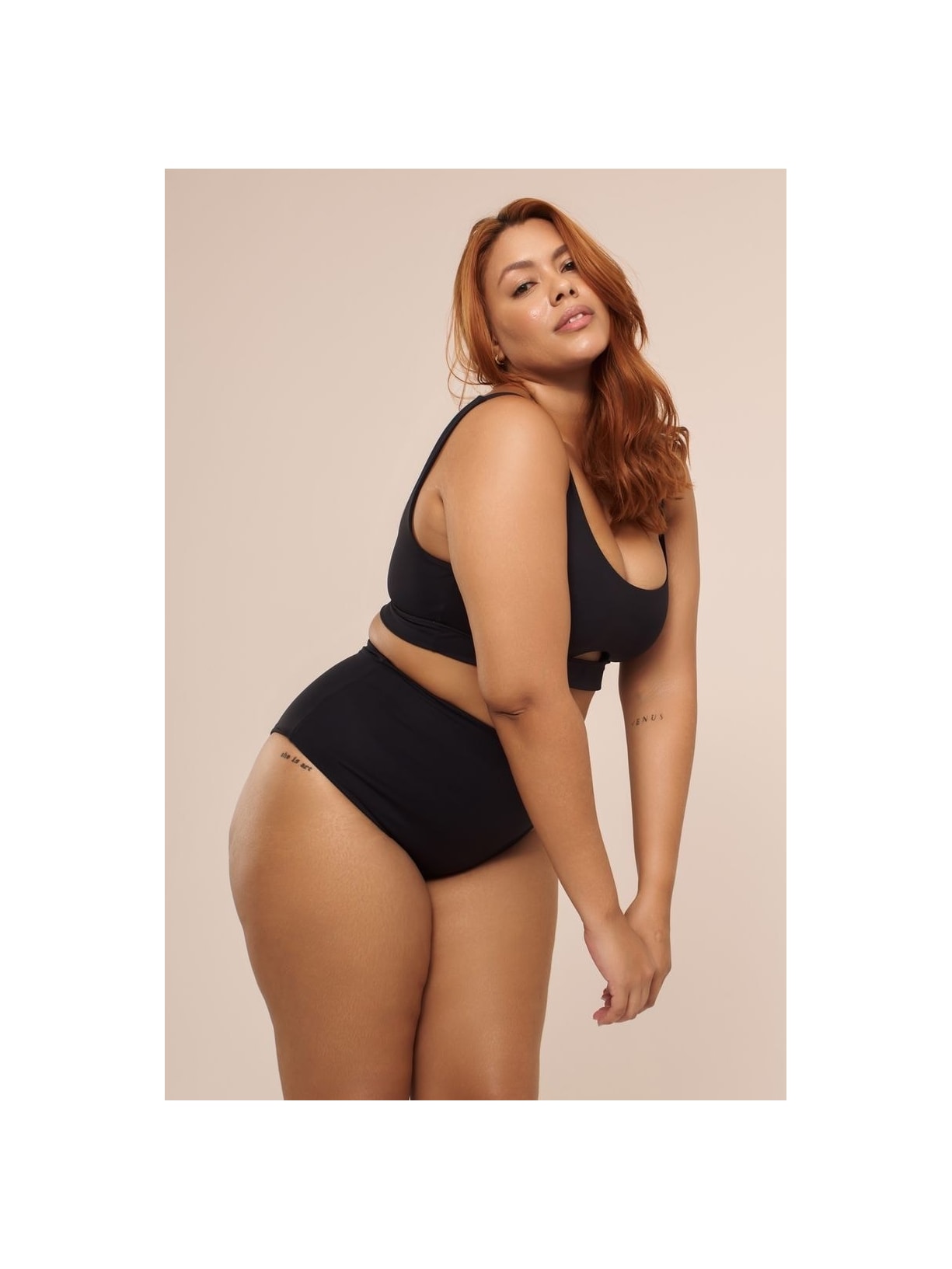 top biquíni Cintia Corpo Preto Suntime