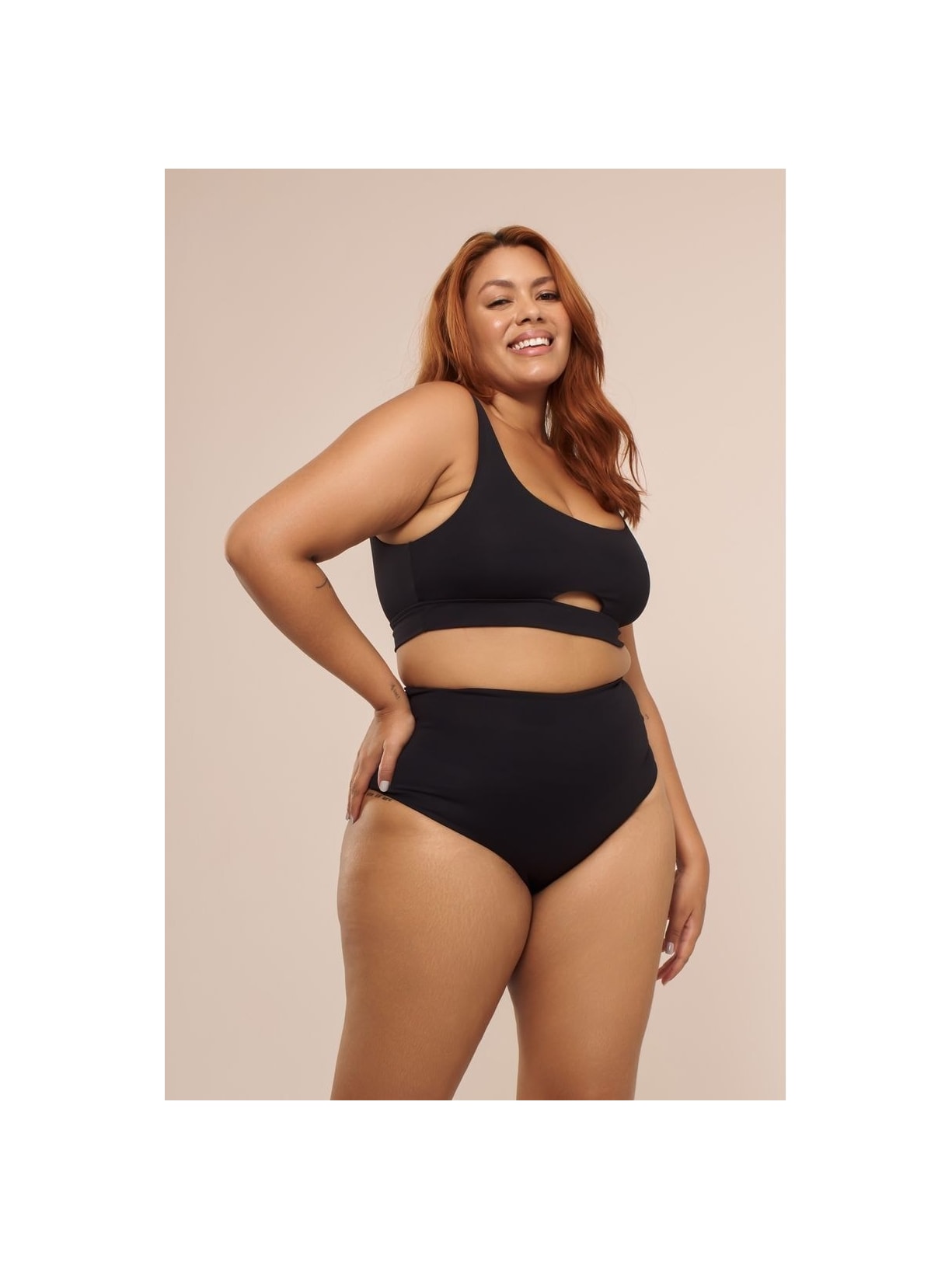 top biquíni Cintia Corpo Preto Suntime