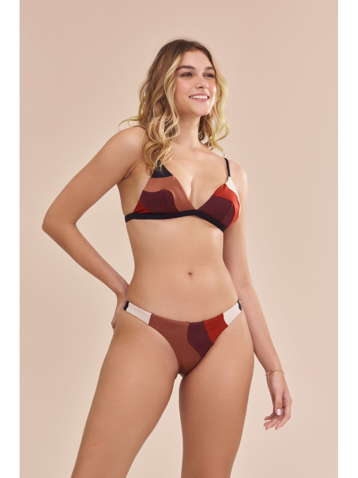 top biquíni Triângulo Waves Preto Suntime