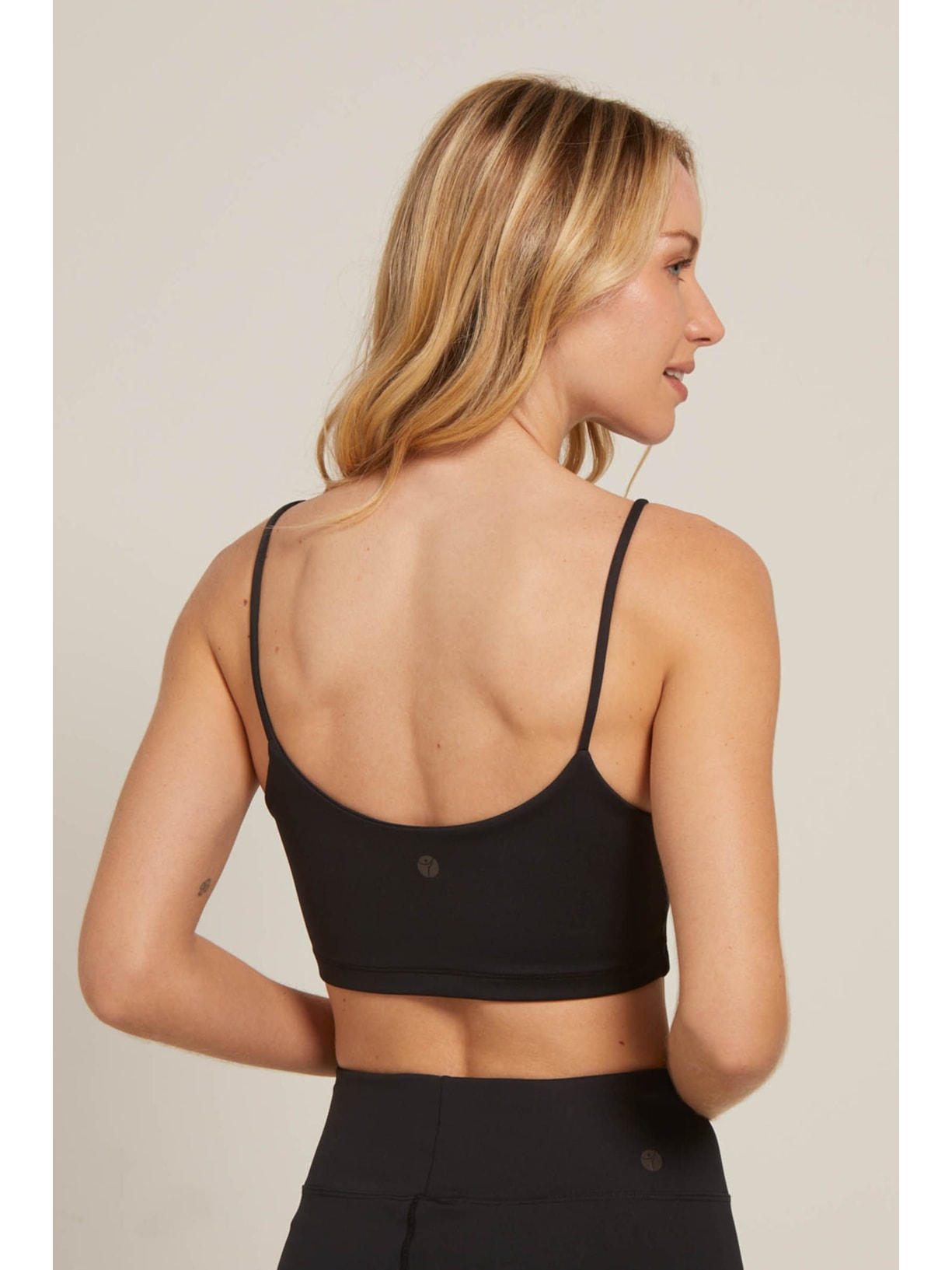 Top Fitness Alça Fina Preto Soft Skin Bali Yogini