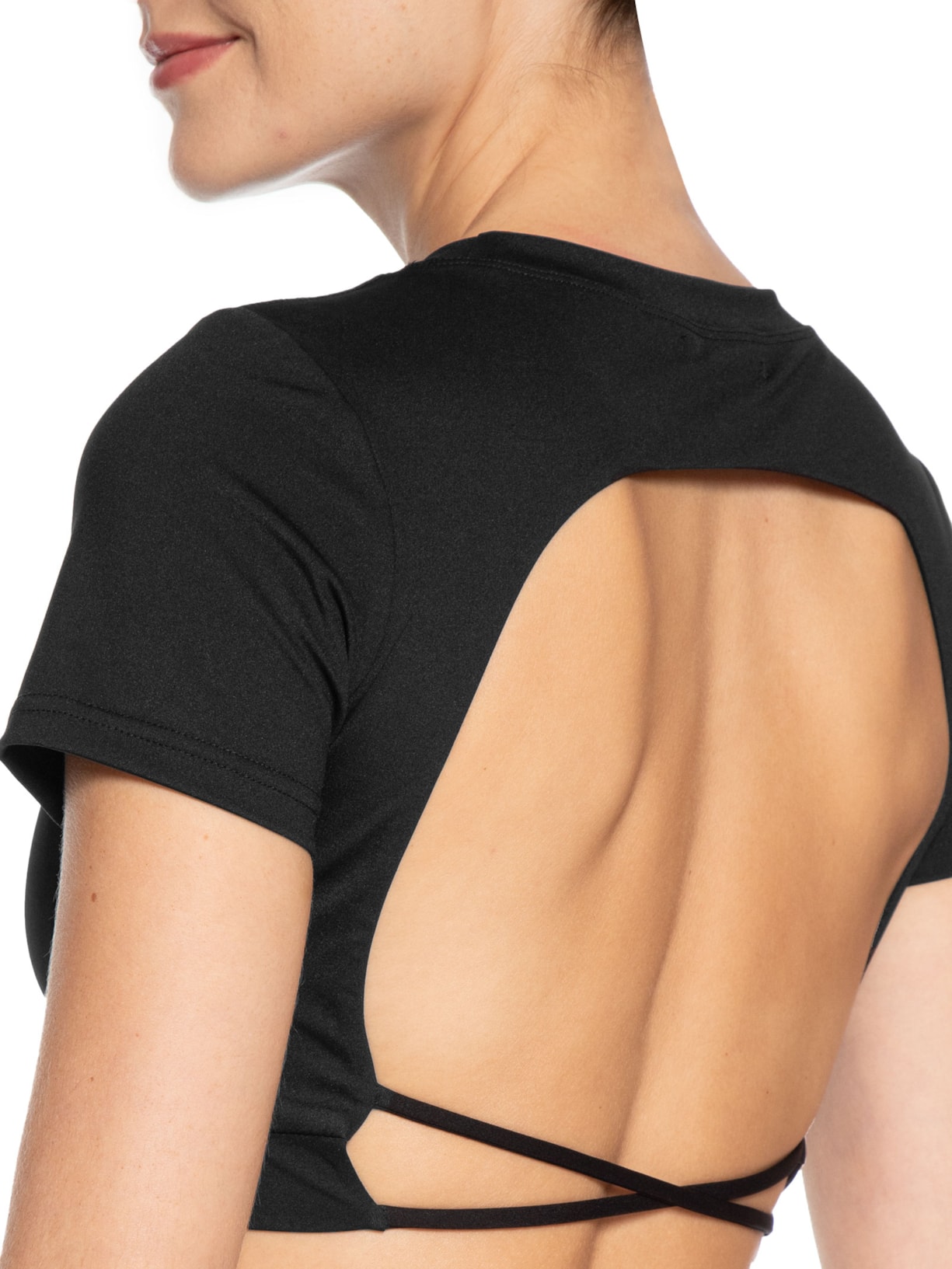 Top Fitness Manga Curta Preto Basiq