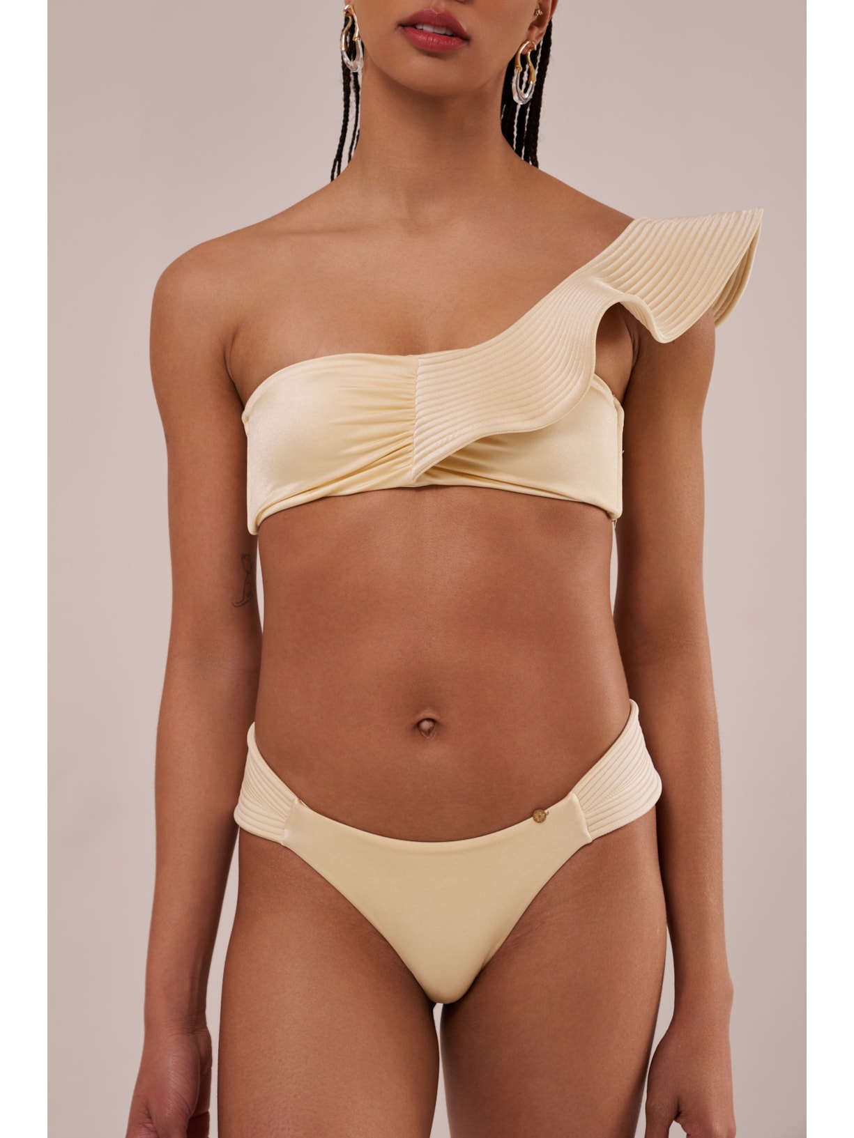 top paula falésias amarelo manteiga Suntime