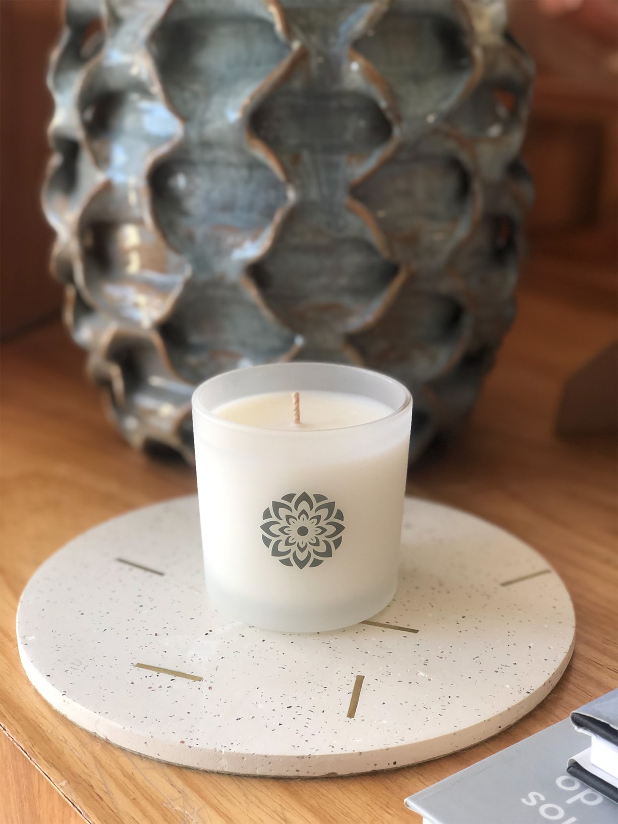 Vela Mandala Branca Fresh Tea 180g Branco  Bright Side Candles