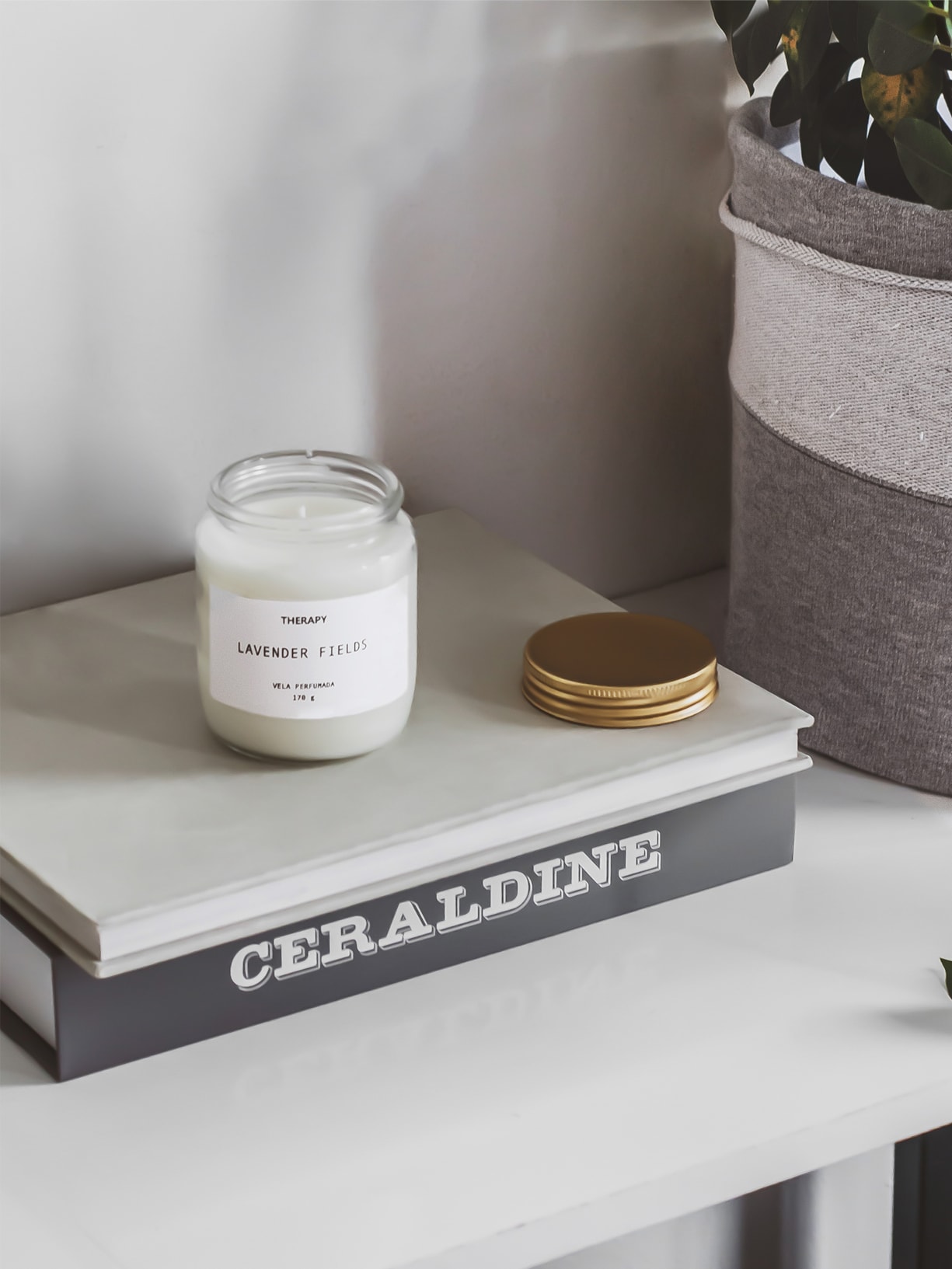 Vela Perfumada Lavender Fields Therapy 170g Therapy Br