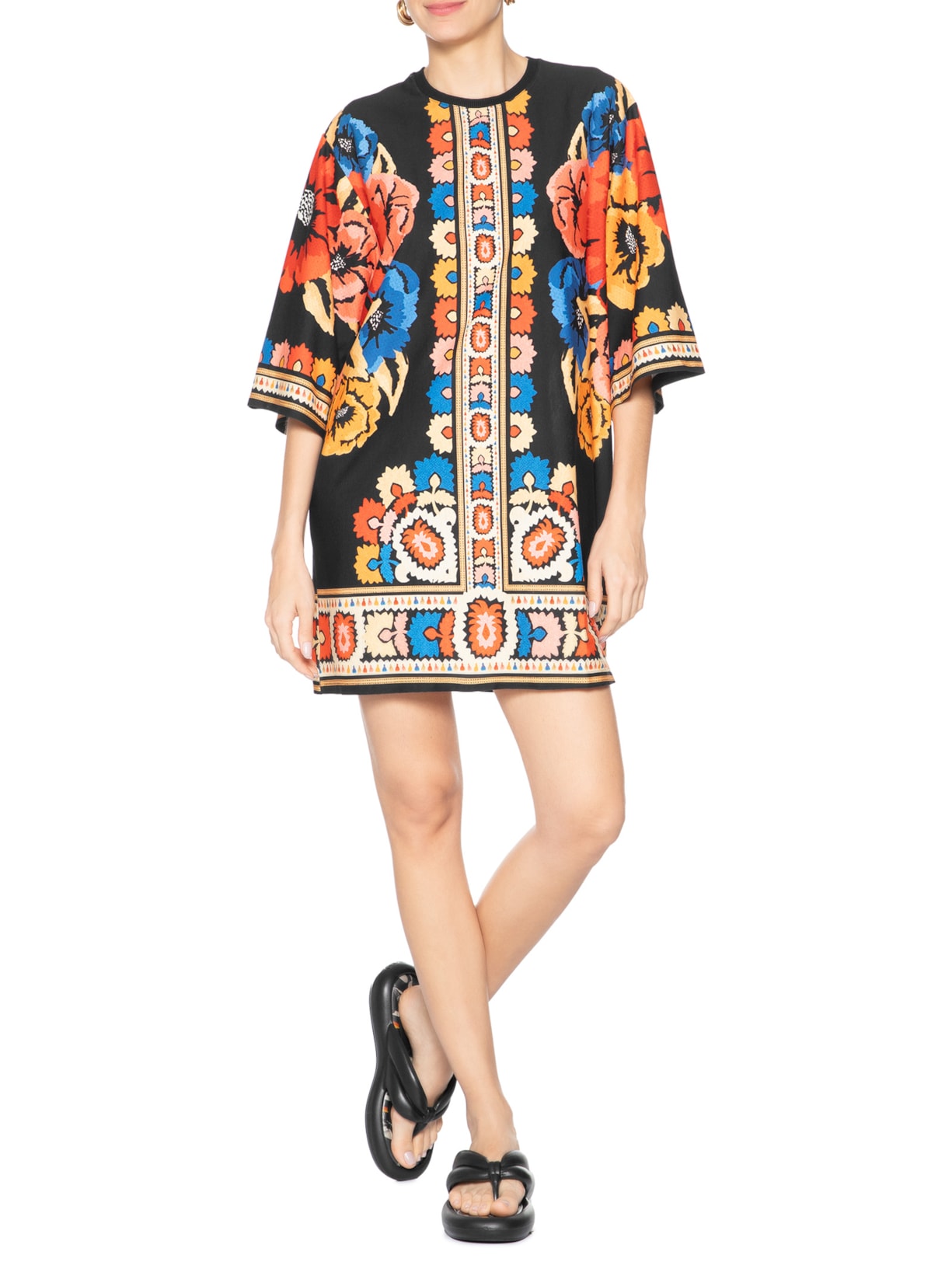 Vestido Camiseta Big Antuerpia Lenço Preto Farm