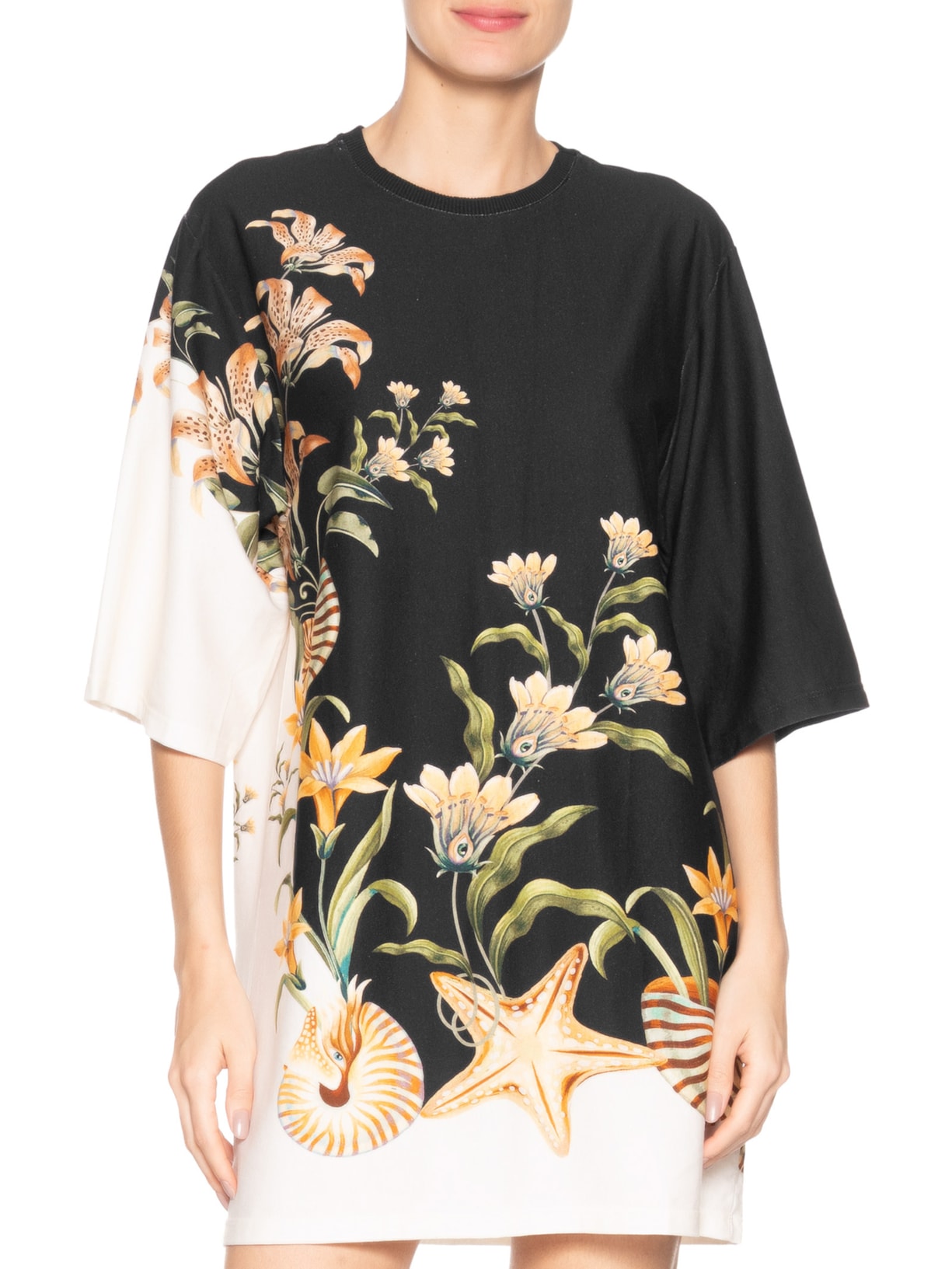 Vestido Camiseta Big Concha Surreal Preto Farm