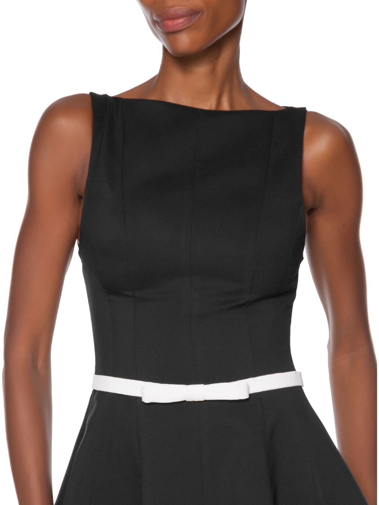 Vestido Curto Camile Cinto Laço Preto Fabulous Agilitá