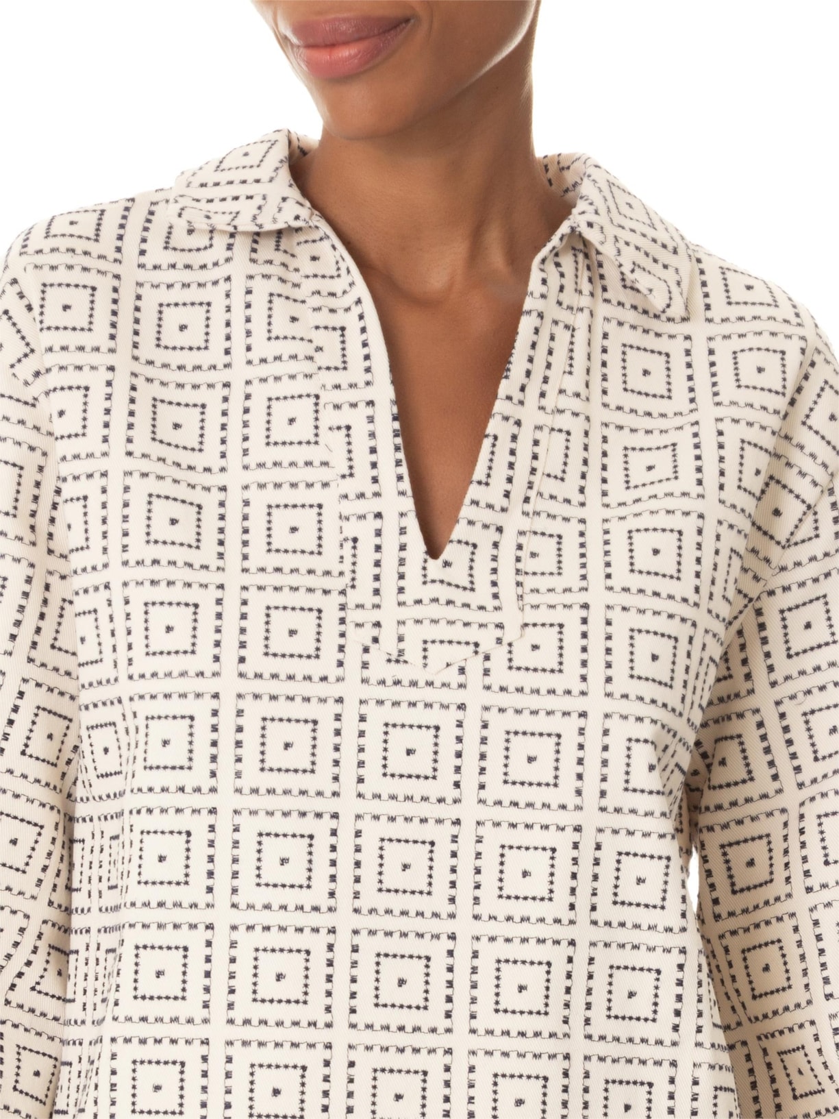 Vestido Curto Com Gola Polo Off White '2Essential