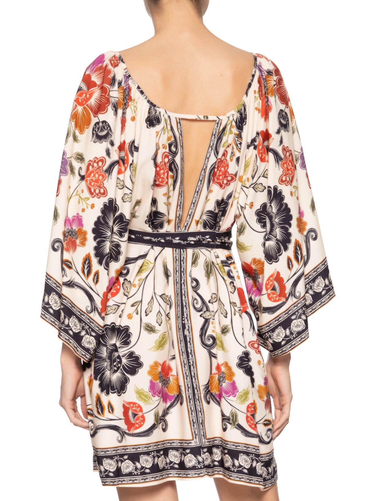 Vestido Curto Flor De Fita Bege Farm