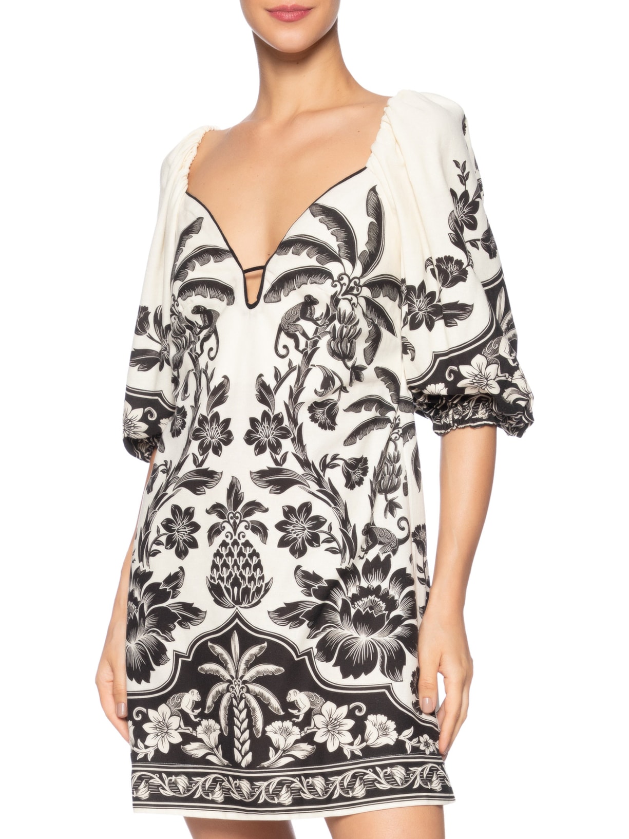 Vestido Curto Guanacaste E Branco Farm