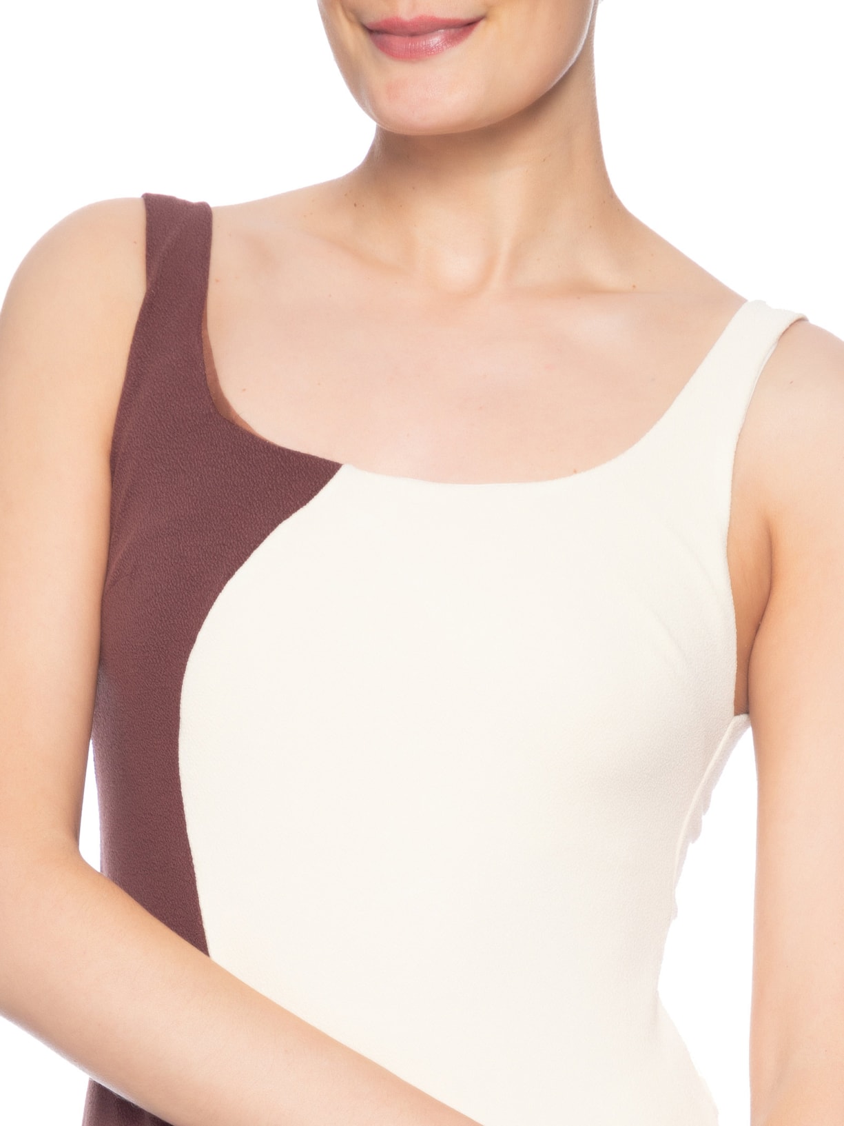 Vestido Curto Patch Ondas Marrom Farm