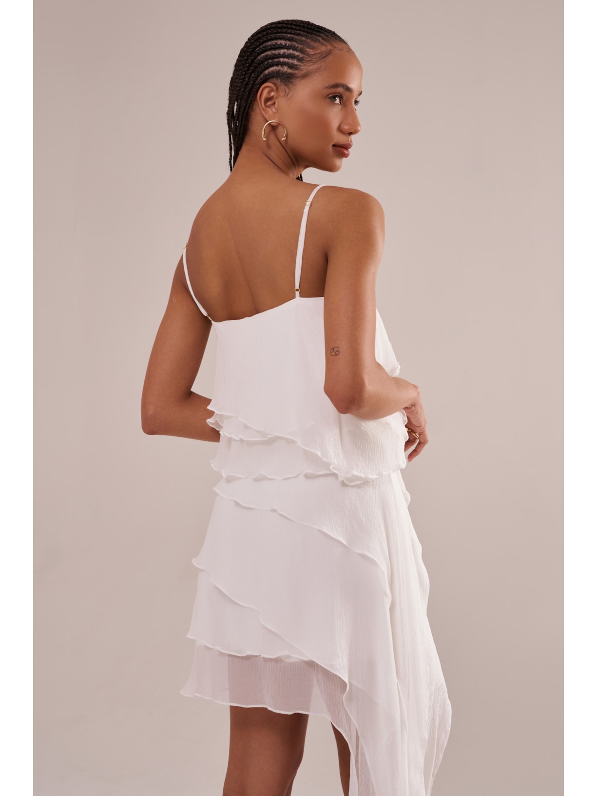 vestido em seda sete ondas off white Suntime