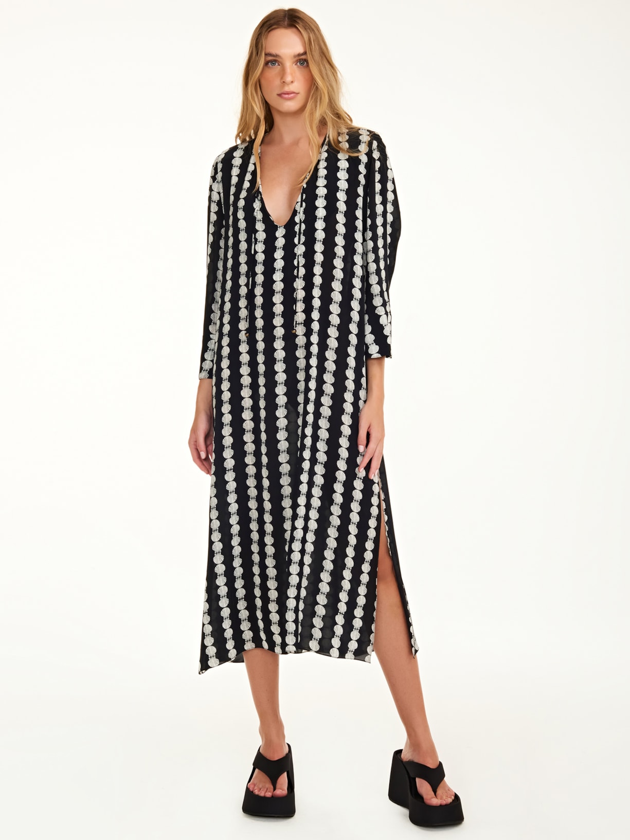 Vestido Galapagos Preto Triya + Nv