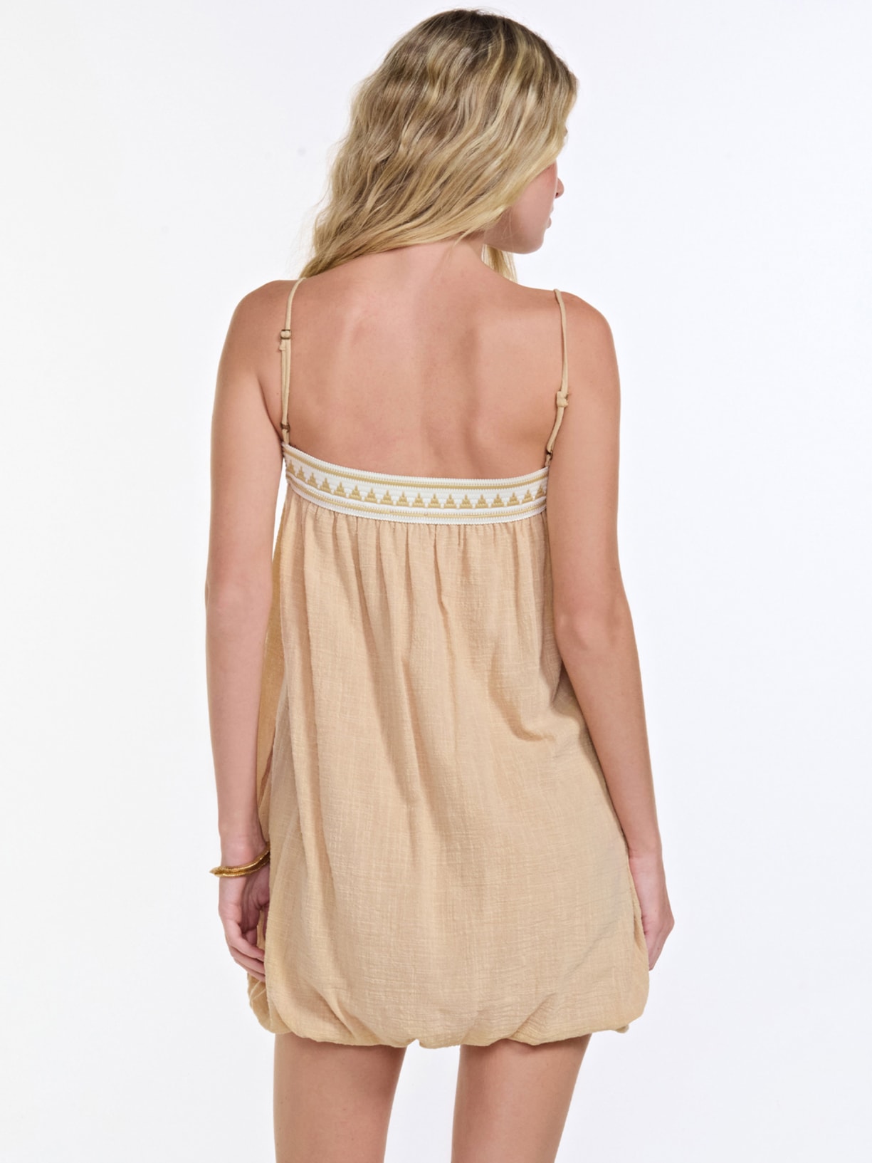 Vestido Guta Bege Triya