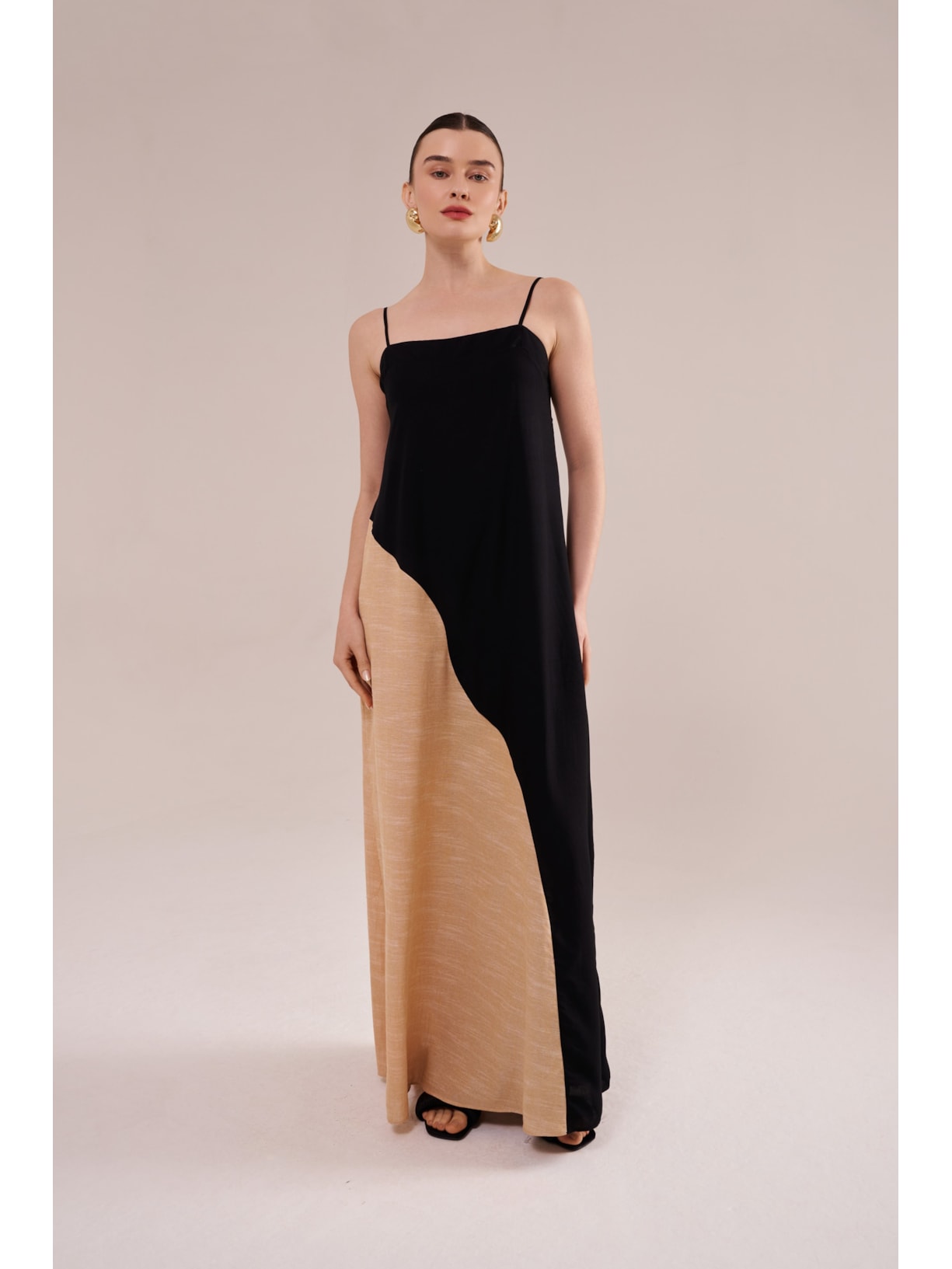 vestido longo organic preto Suntime