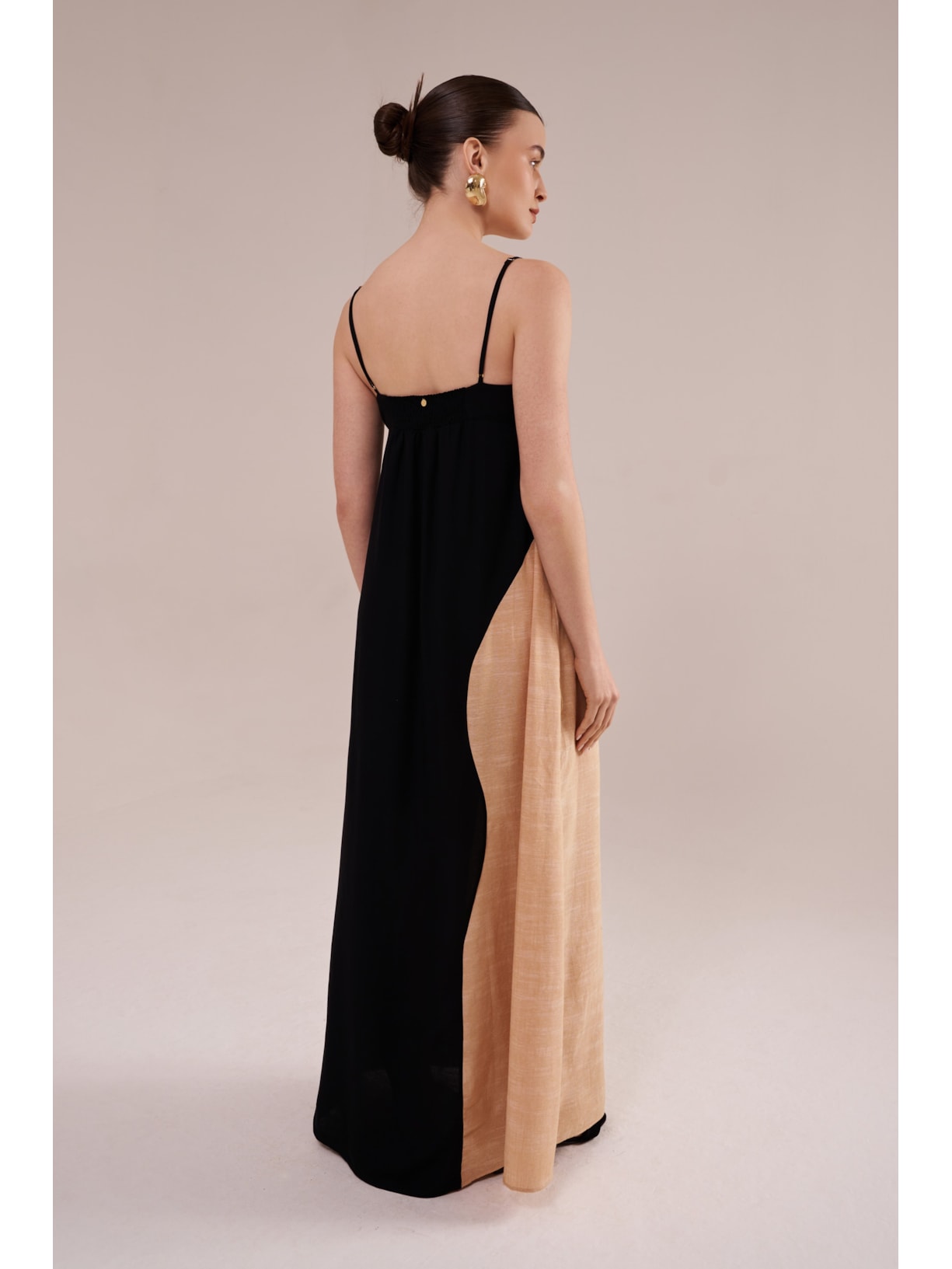 vestido longo organic preto Suntime