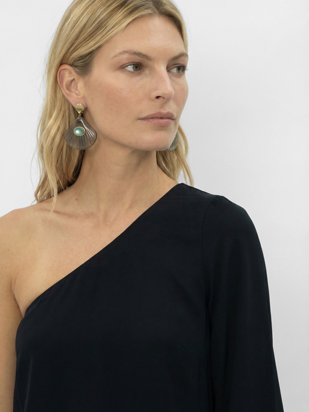 Vestido Longo Um Ombro Só Preto Maria Filó
