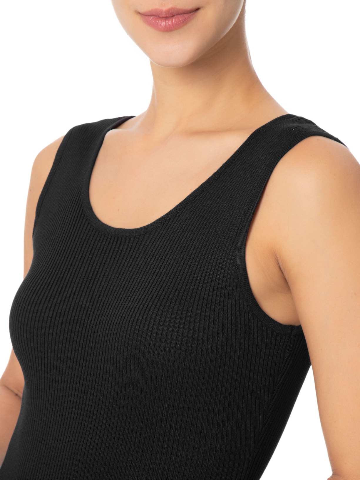 Vestido Midi Em Tricot Preto Market 33