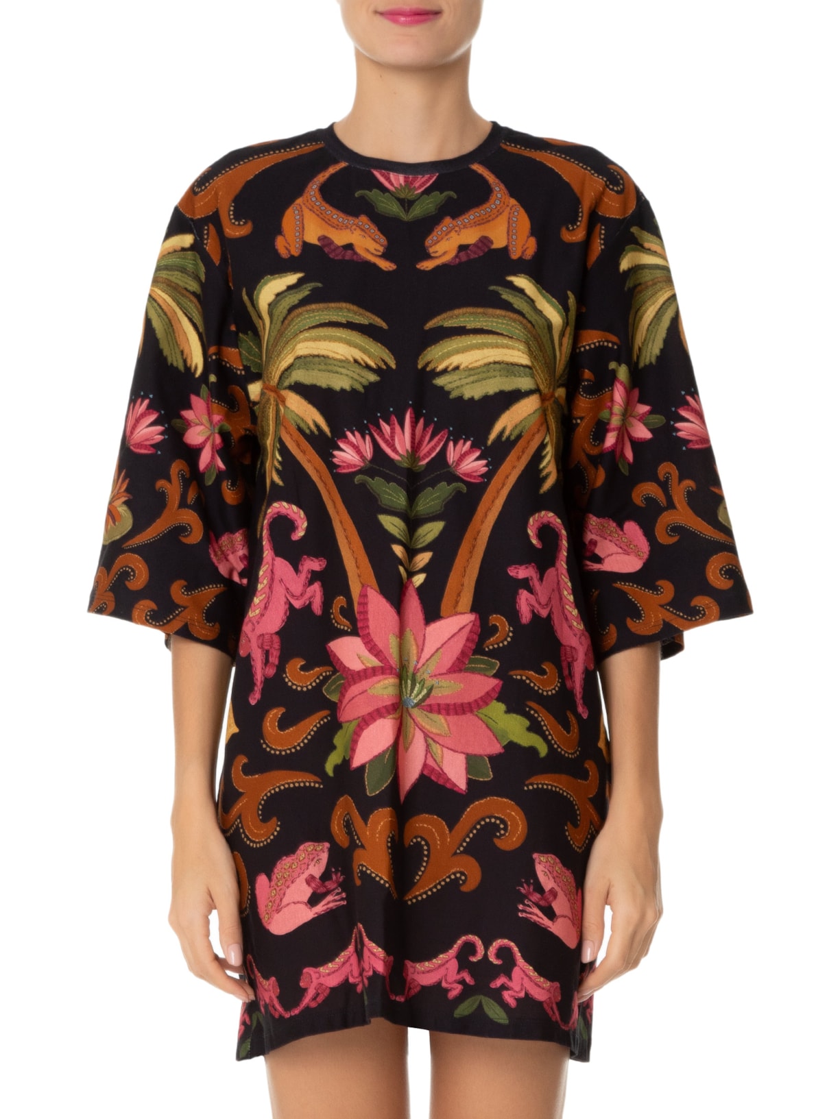 Vestido T-Shirt Big Amazônia Chic Preto Farm