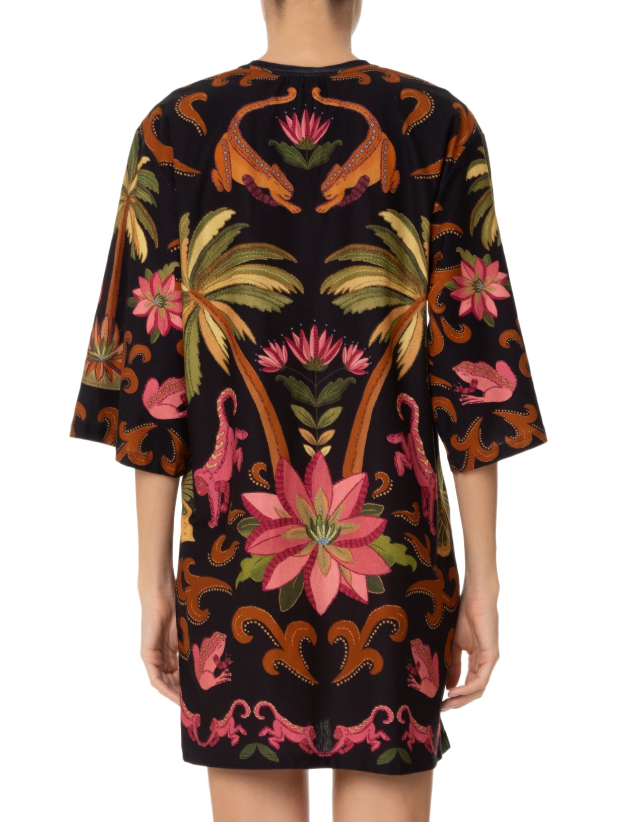 Vestido T-Shirt Big Amazônia Chic Preto Farm