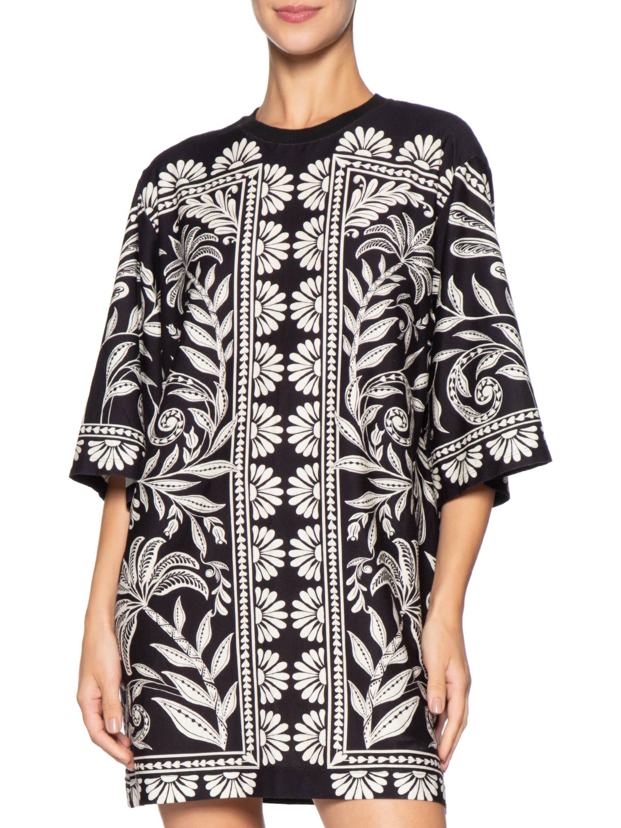 Vestido T-shirt Big Coqueiro Sereno – Preto Farm