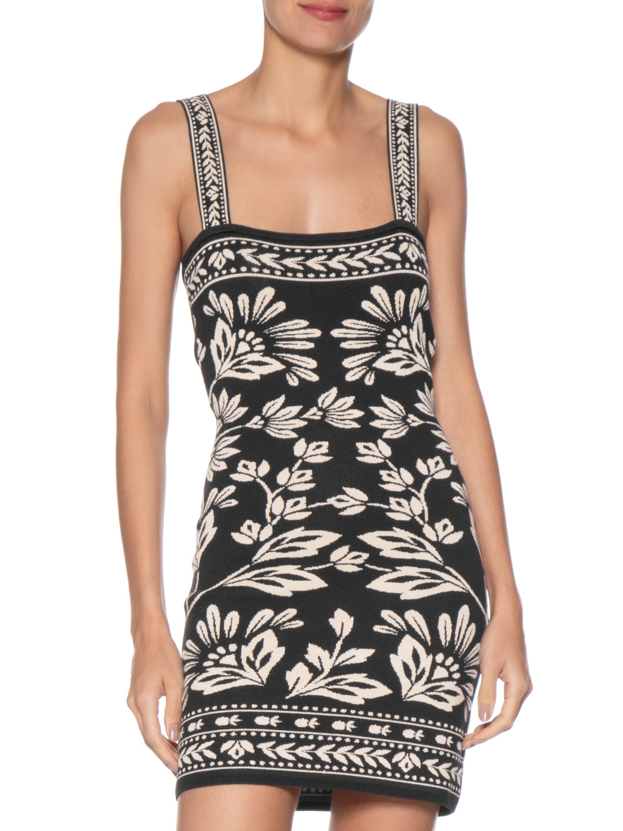 Vestido Tricot Curto Daniela Preto Farm