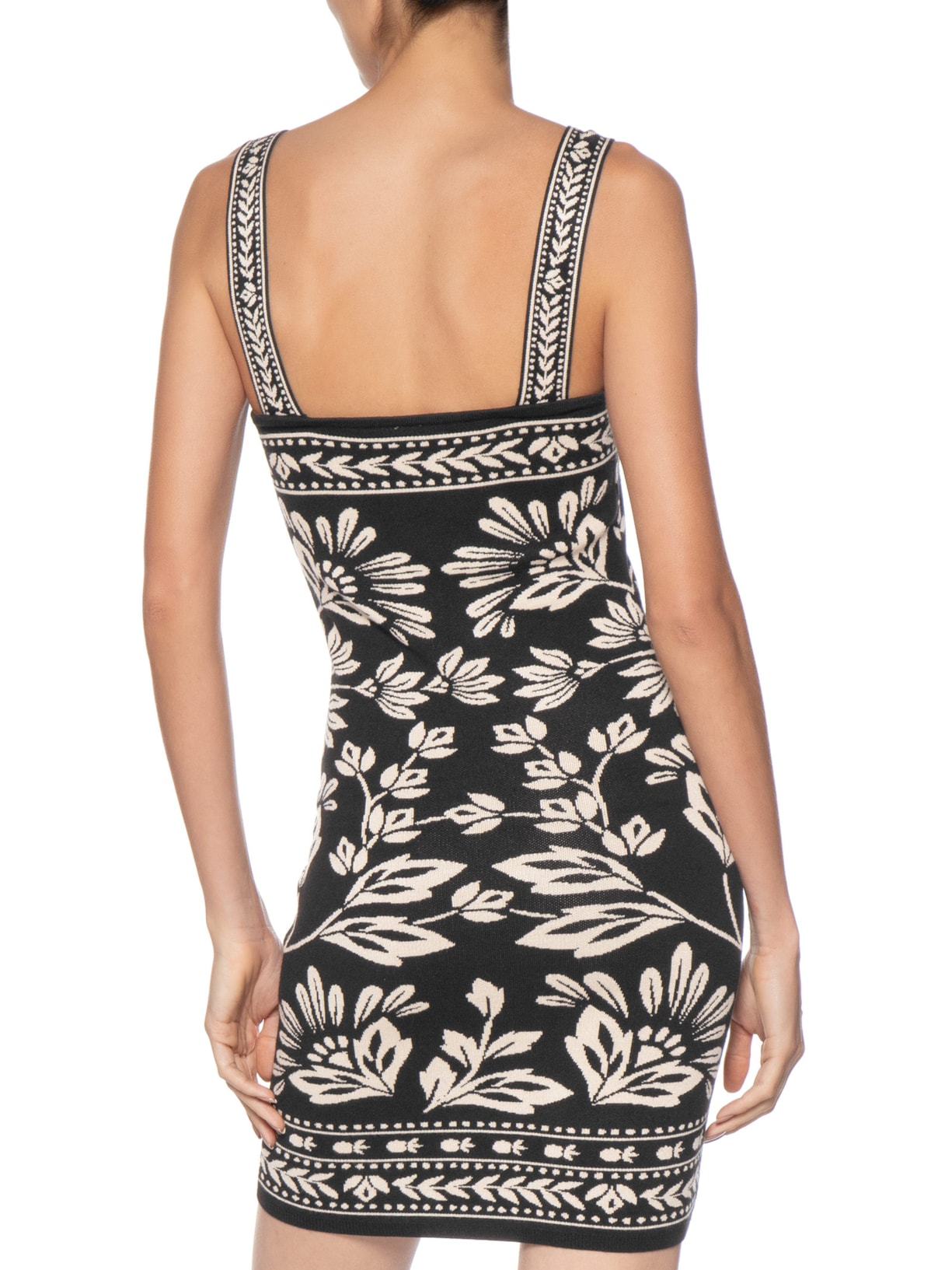 Vestido Tricot Curto Daniela Preto Farm