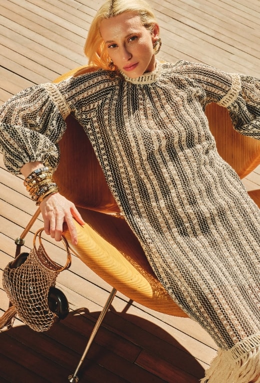 Vestido com textura artesanal